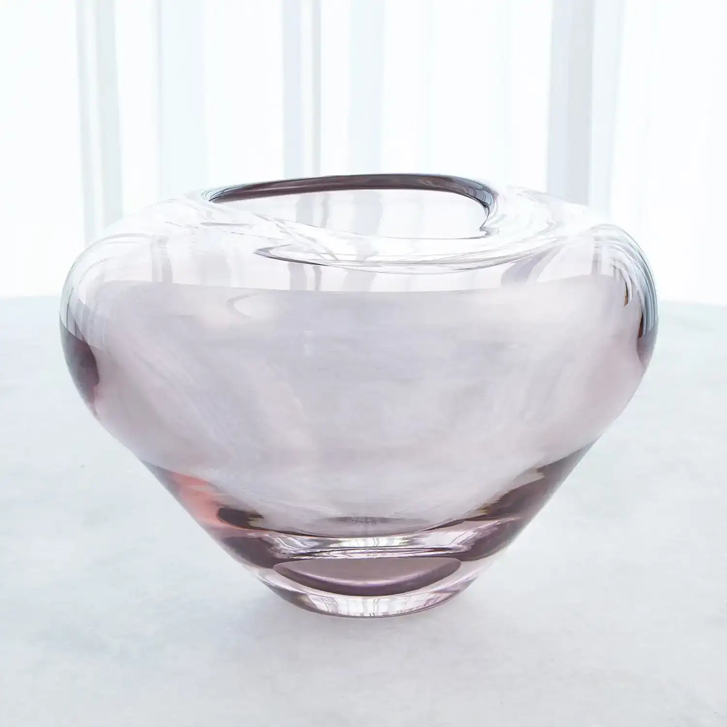 GLOBAL VIEWS UNDULATING VASE - Art