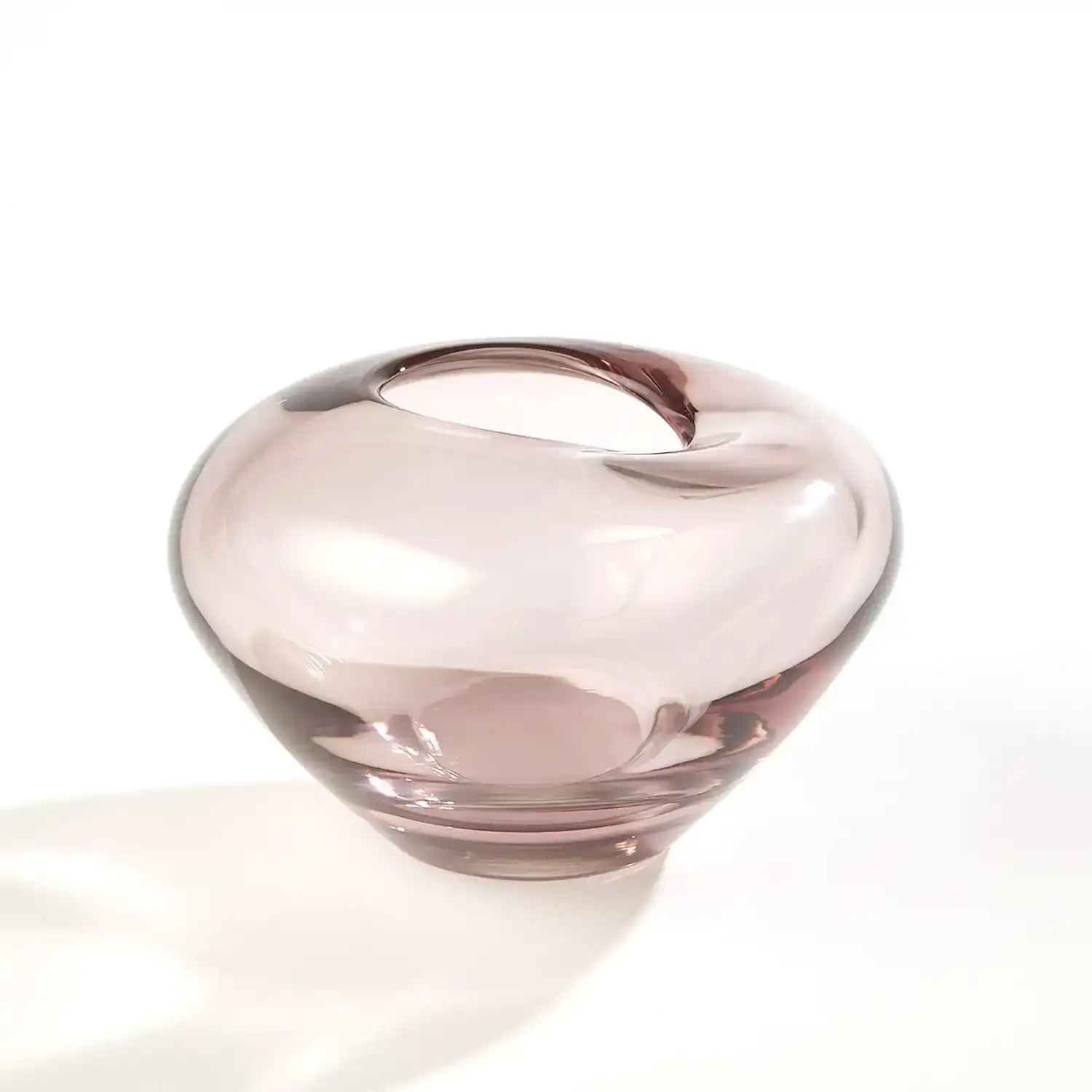 GLOBAL VIEWS UNDULATING VASE - Art