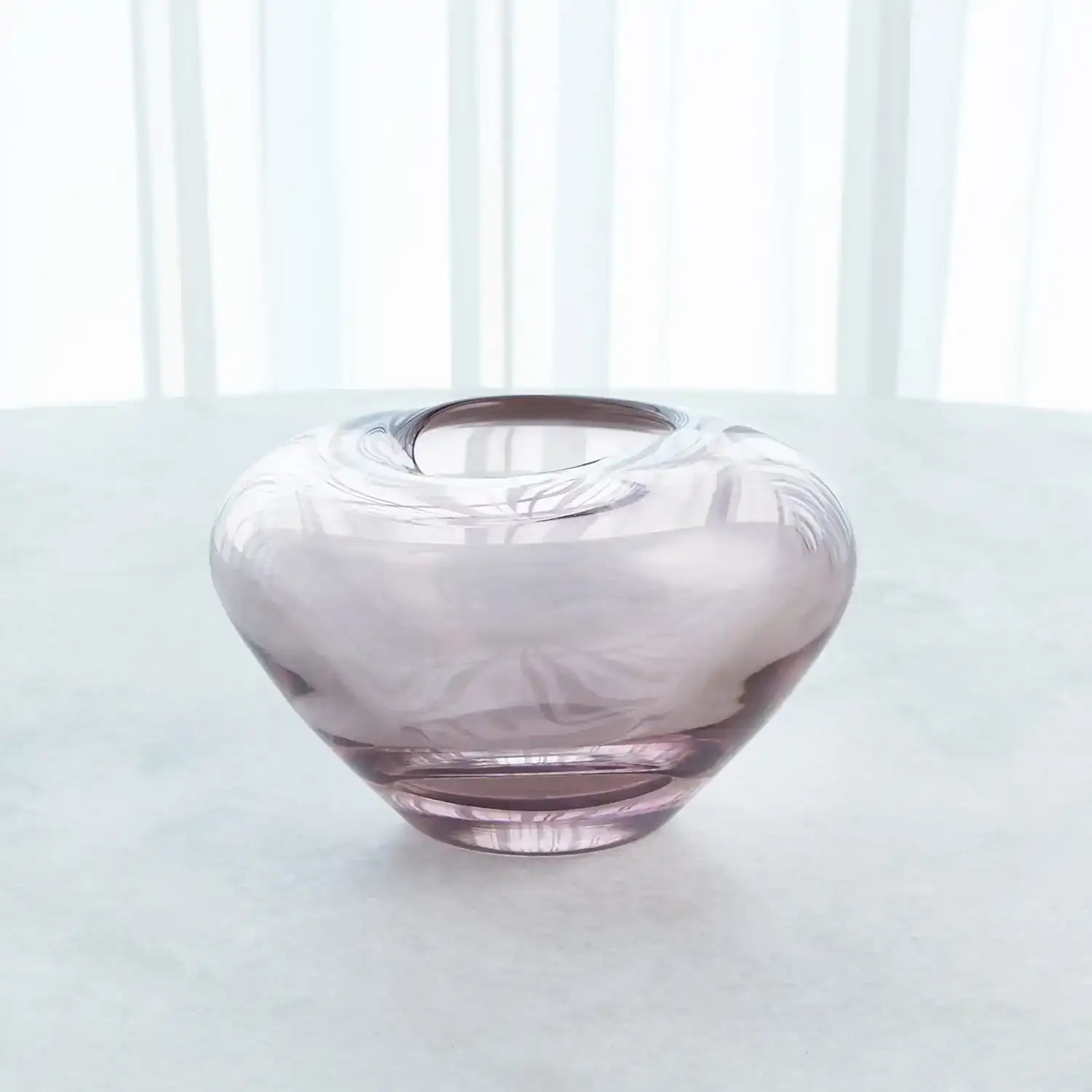 GLOBAL VIEWS UNDULATING VASE - Art