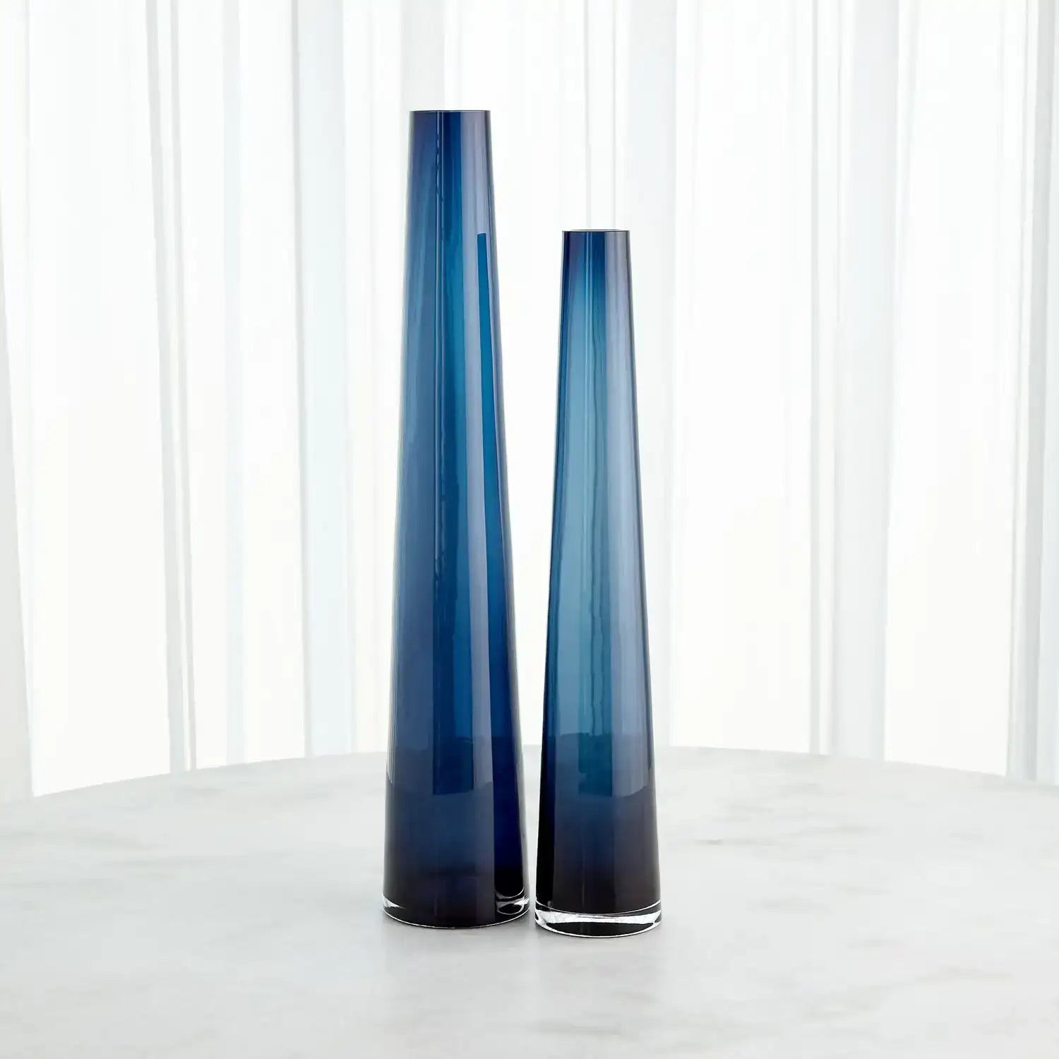 GLOBAL VIEWS GLASS TOWER VASE - Art