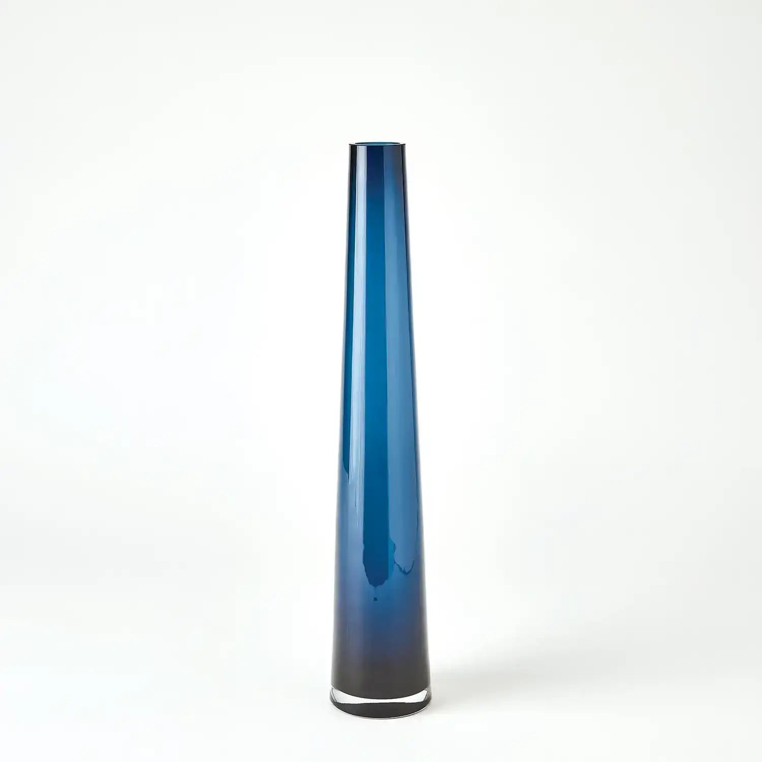GLOBAL VIEWS GLASS TOWER VASE - Art