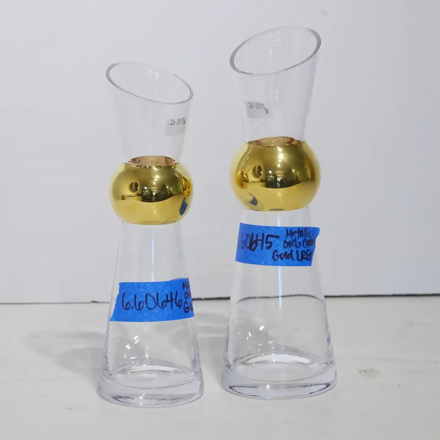 GLOBAL VIEWS METALLIC ORB CARAFE - Decorative Accents