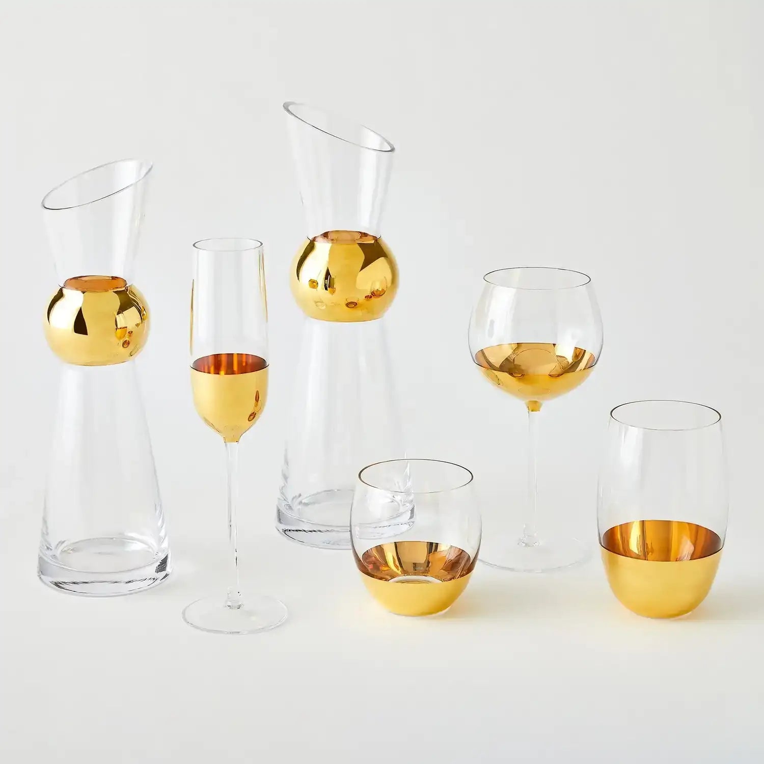 GLOBAL VIEWS METALLIC ORB WINE GLASS - Decorative Accents