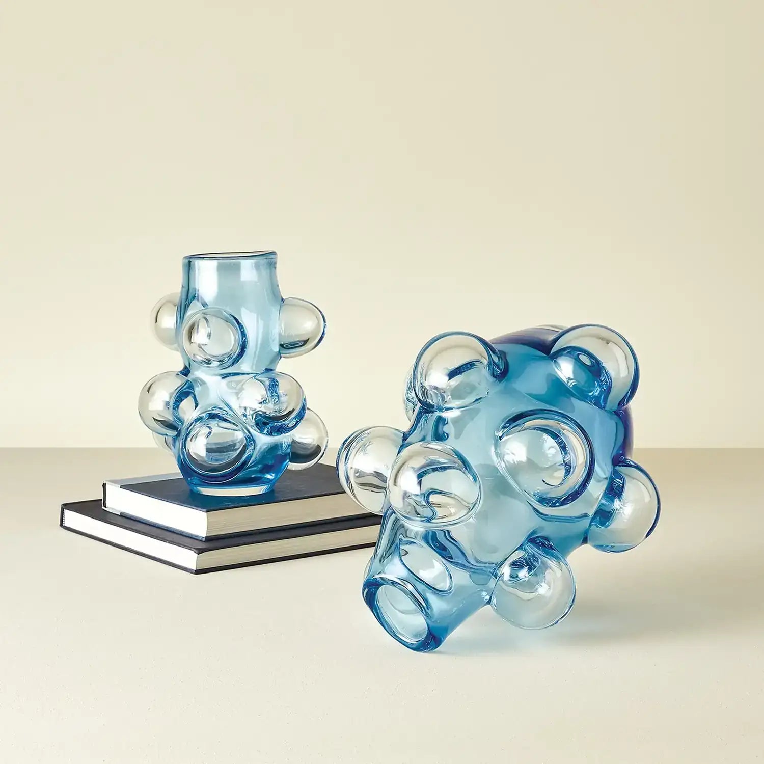 GLOBAL VIEWS BUBBLED VASE - Art