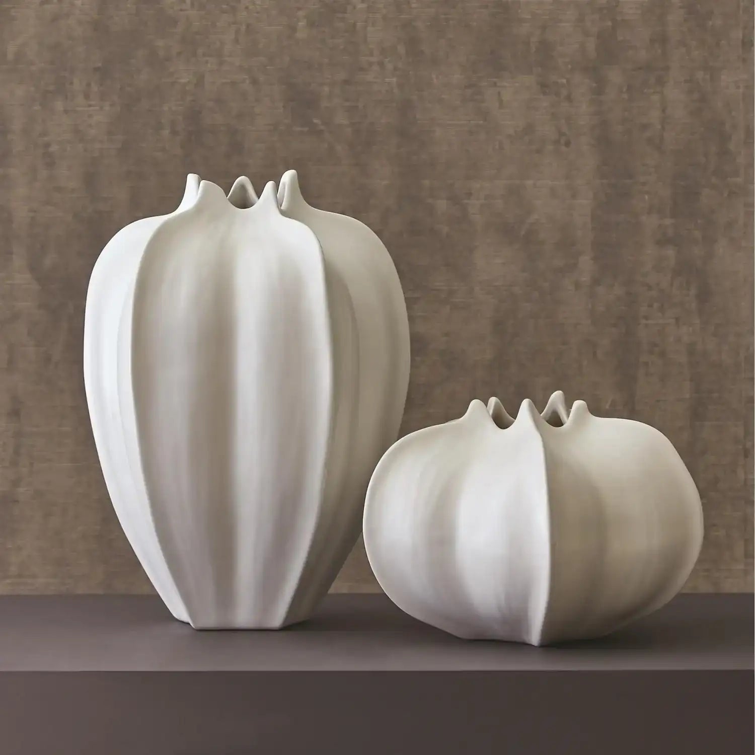 GLOBAL VIEWS STAR FRUIT VASE - Decorative Accents