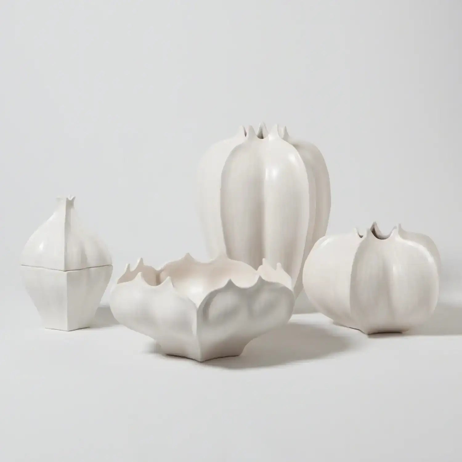 GLOBAL VIEWS STAR FRUIT BOX - Decorative Accents