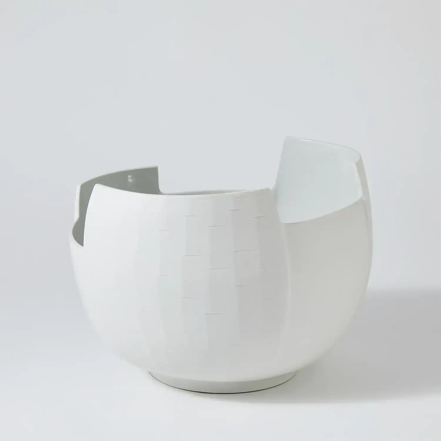 GLOBAL VIEWS BIRCH BARK BOWL - Decorative Accents