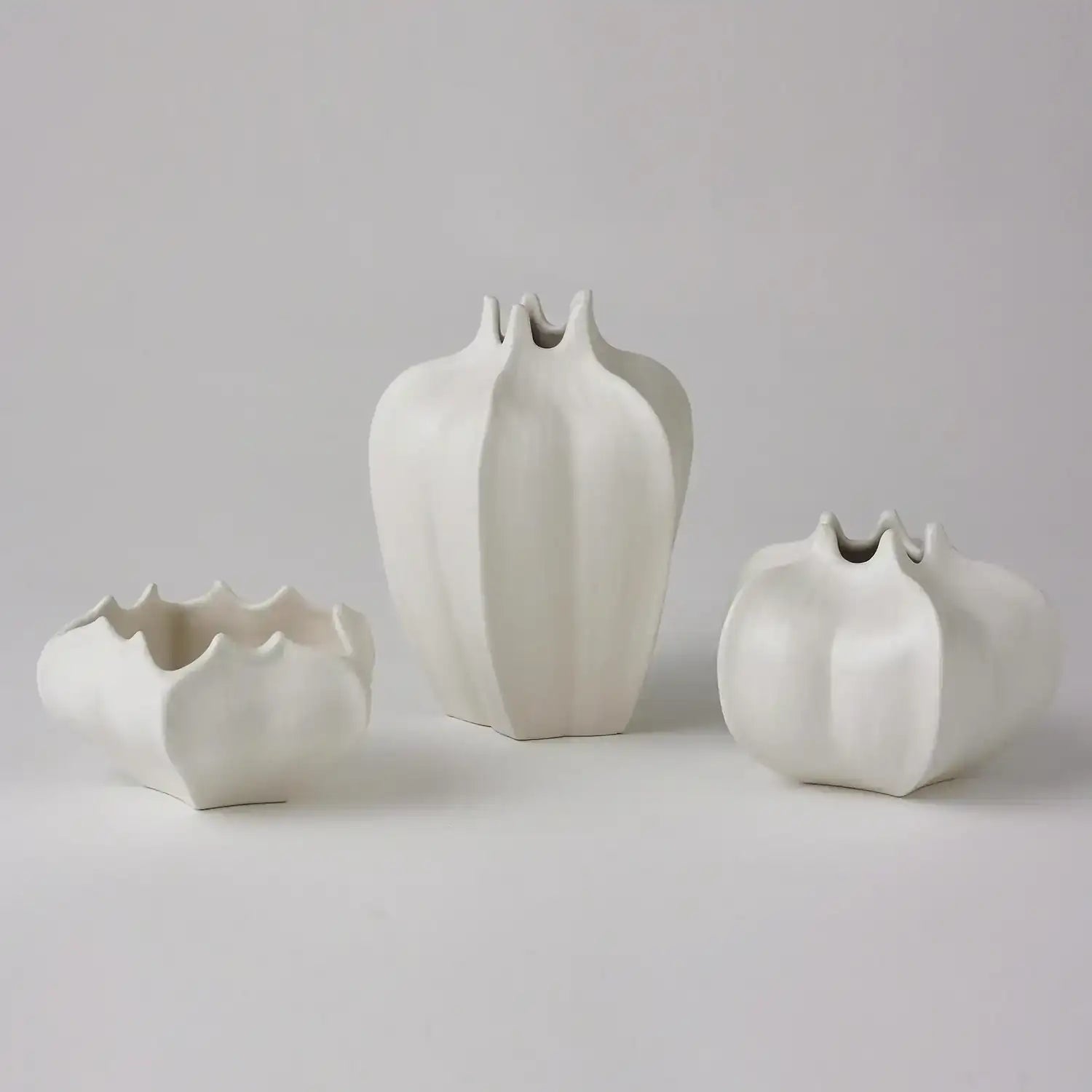 GLOBAL VIEWS MINI STAR FRUIT BOWL - Decorative Accents