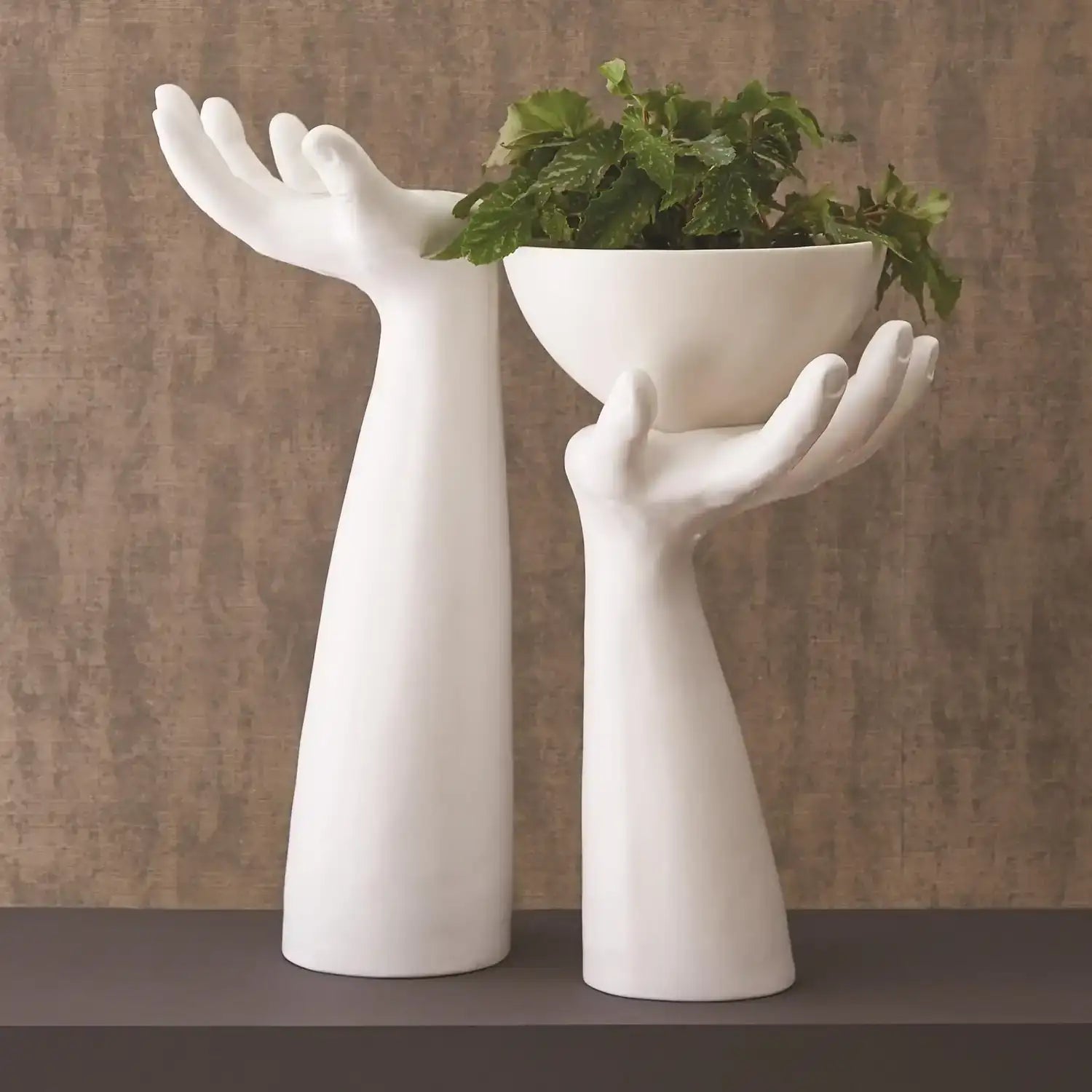 GLOBAL VIEWS PALMA C/H - Decorative Accents