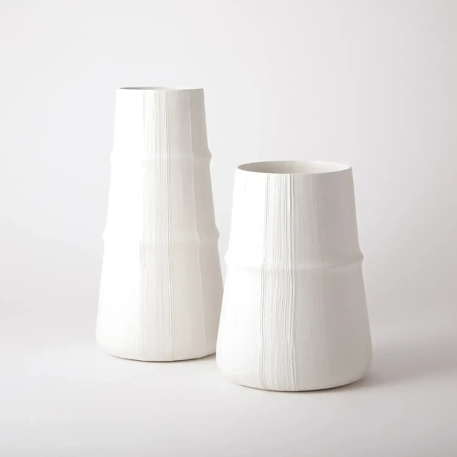 GLOBAL VIEWS LINEN VASE - Decorative Accents