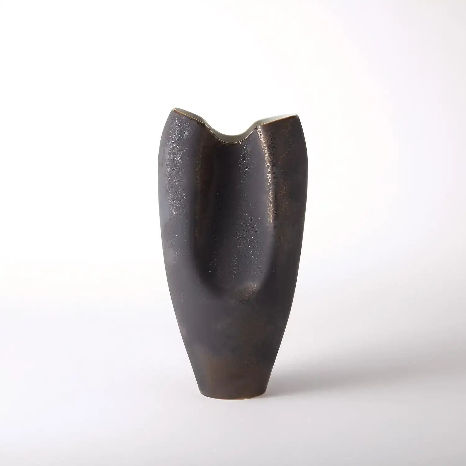 GLOBAL VIEWS OXUS PINCHED VASE - Decorative Accents