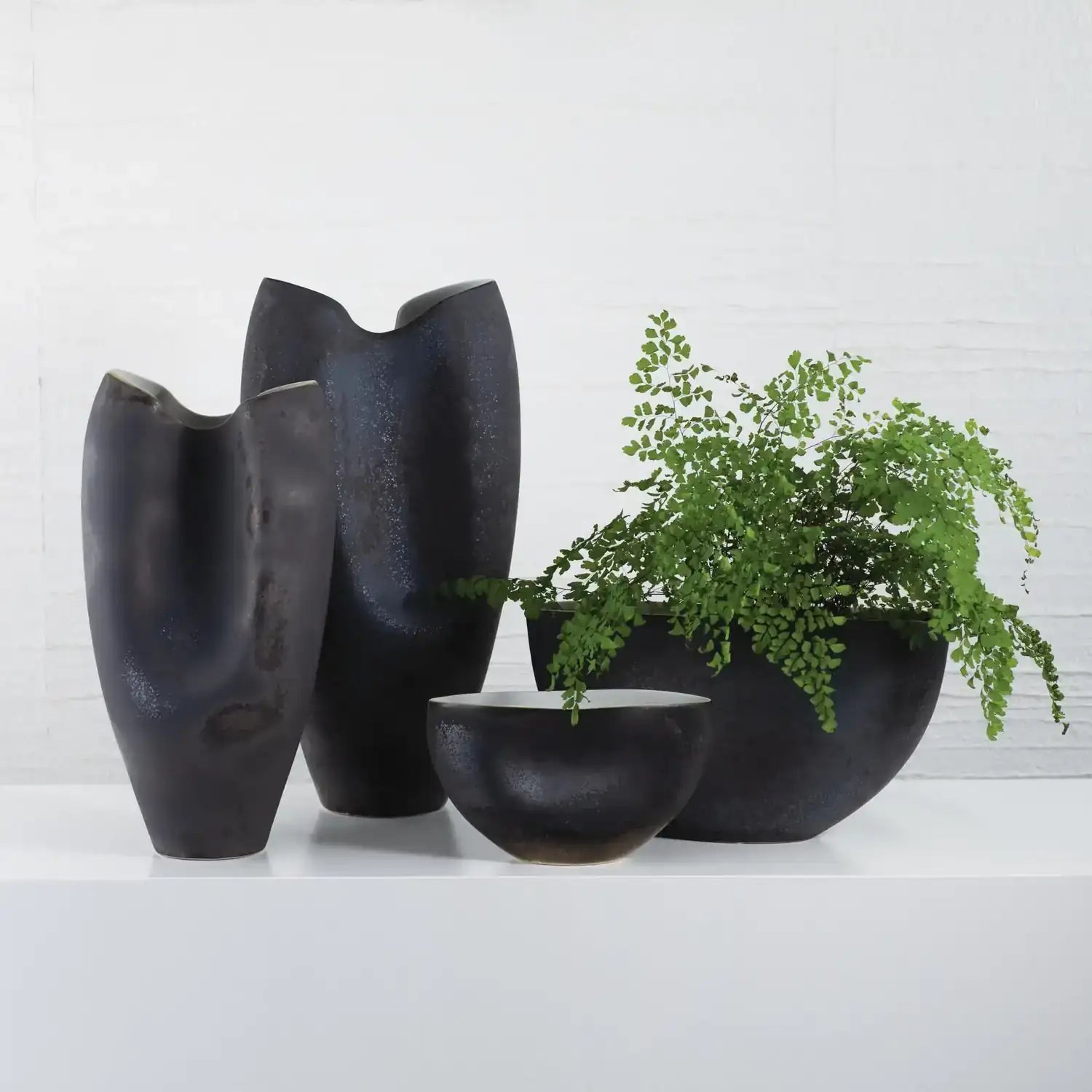 GLOBAL VIEWS OXUS PINCHED VASE - Decorative Accents