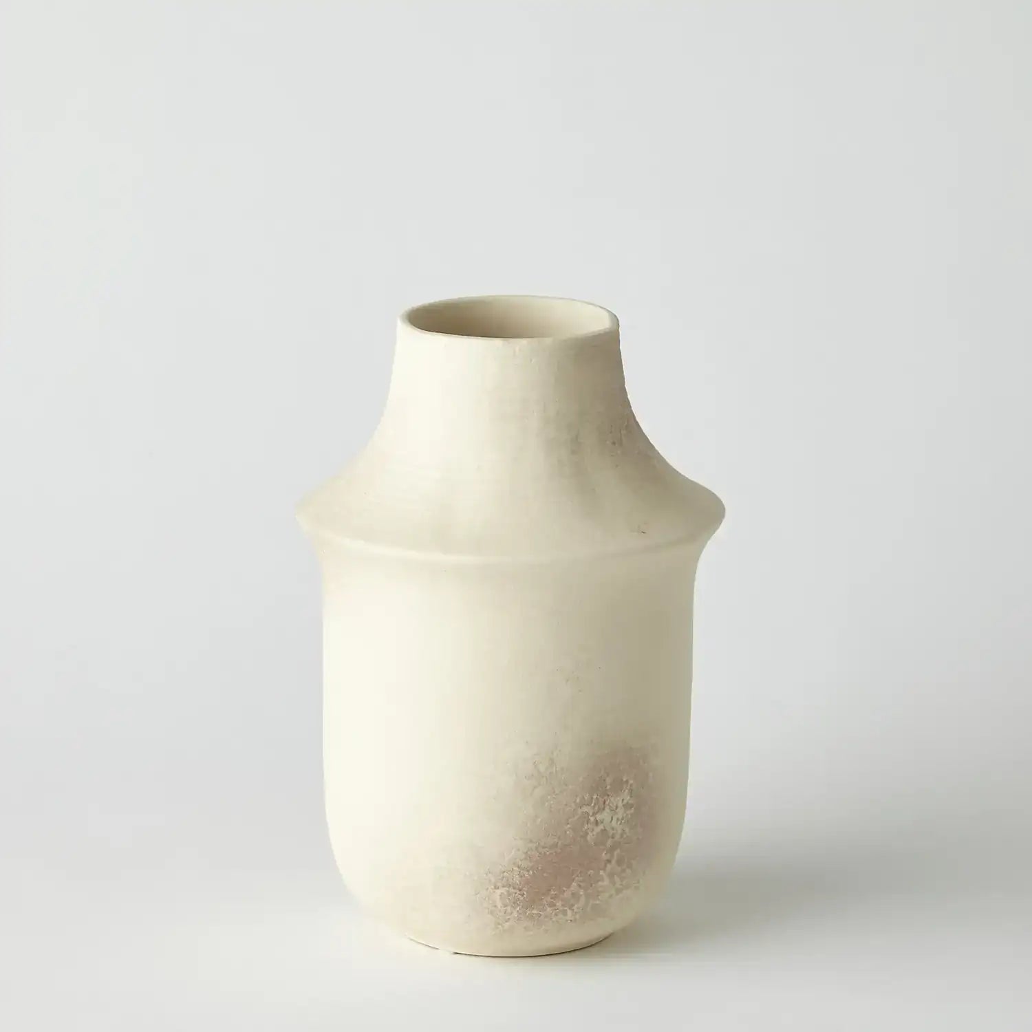 GLOBAL VIEWS FLADIS VASE - Decorative Accents