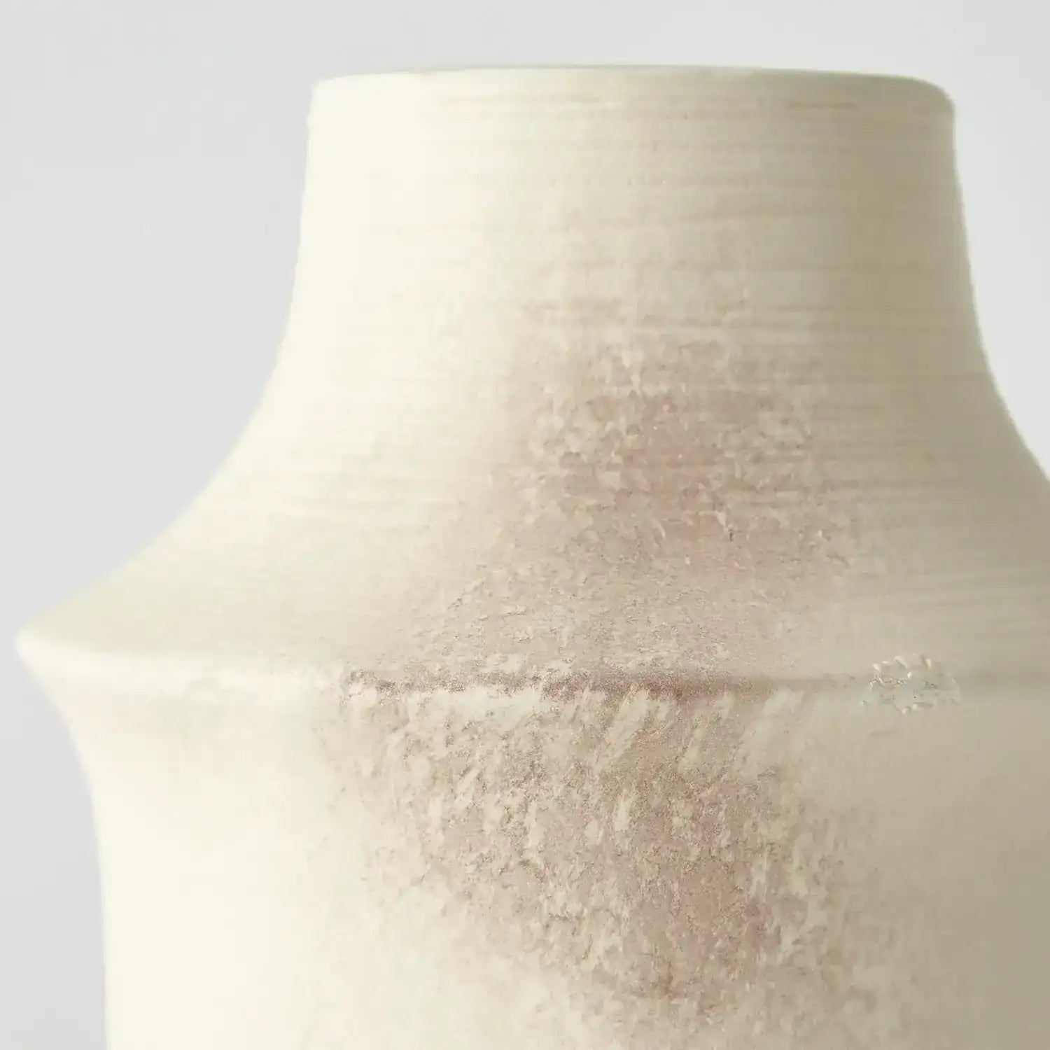 GLOBAL VIEWS FLADIS VASE - Decorative Accents