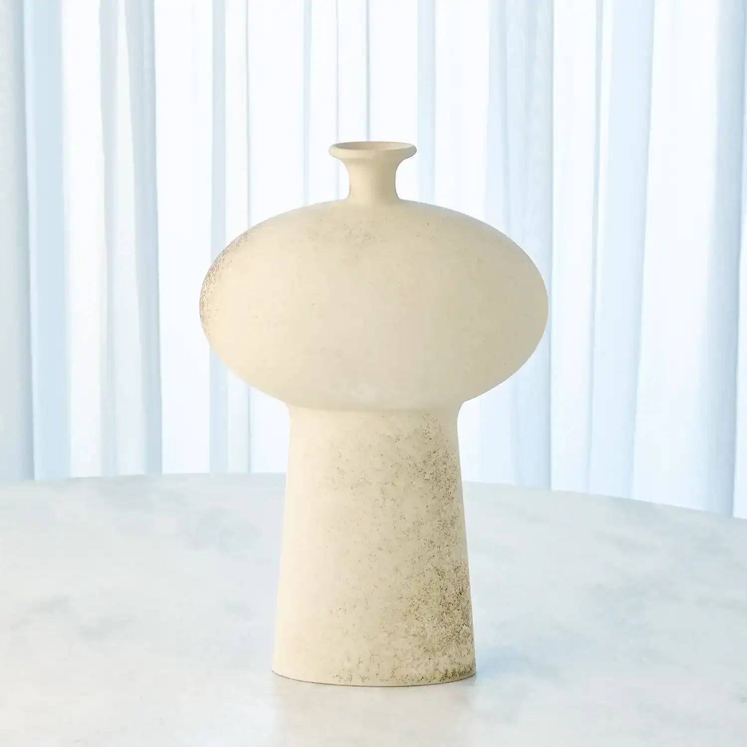 GLOBAL VIEWS FOLK OVOID VASE - Decorative Accents
