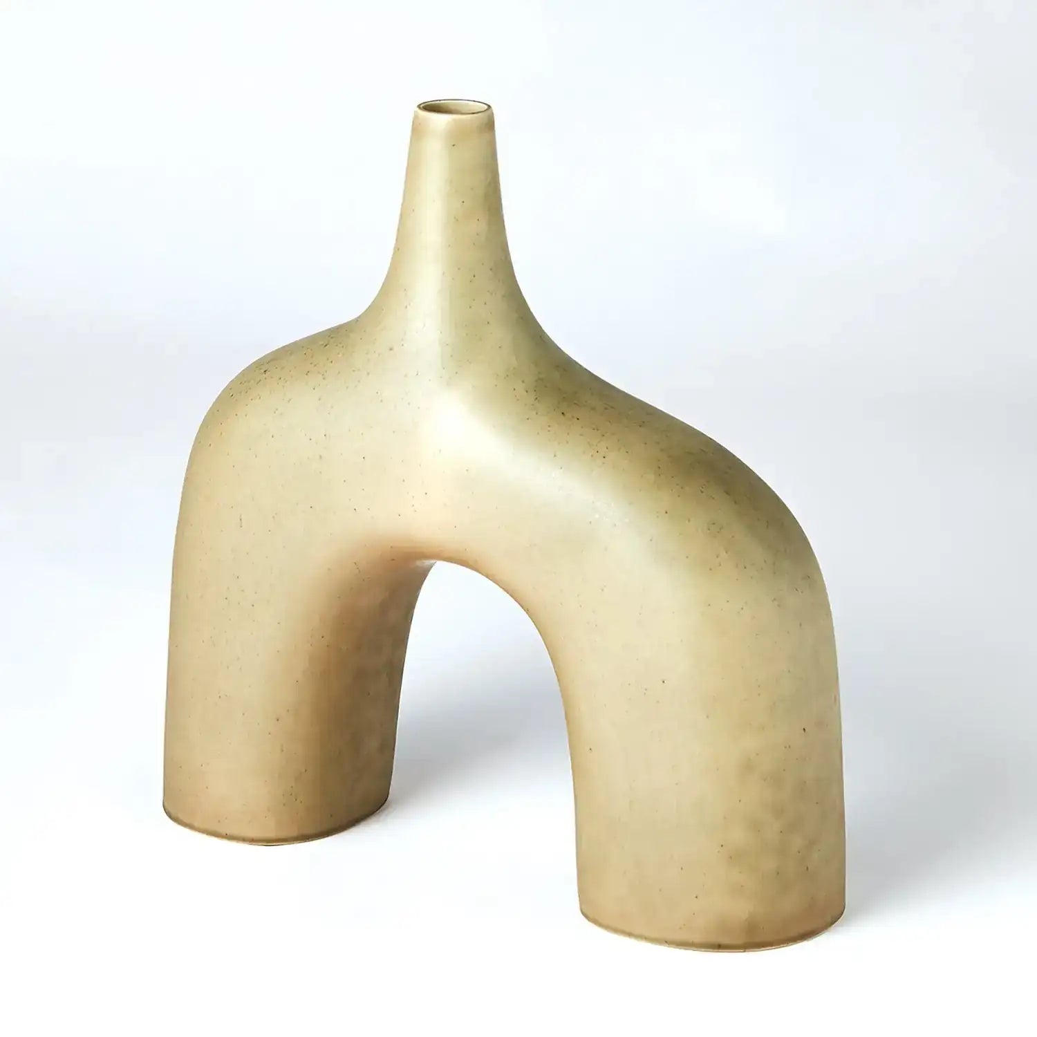 GLOBAL VIEWS STRETCH VASE - Decorative Accents