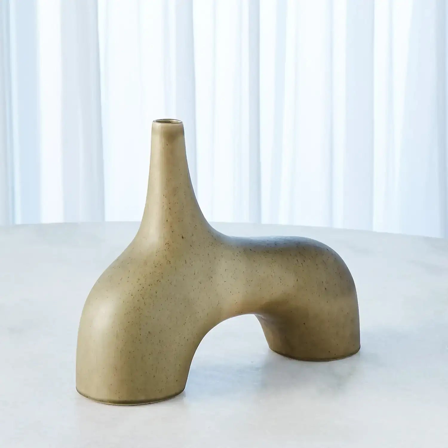 GLOBAL VIEWS STRETCH VASE - Decorative Accents