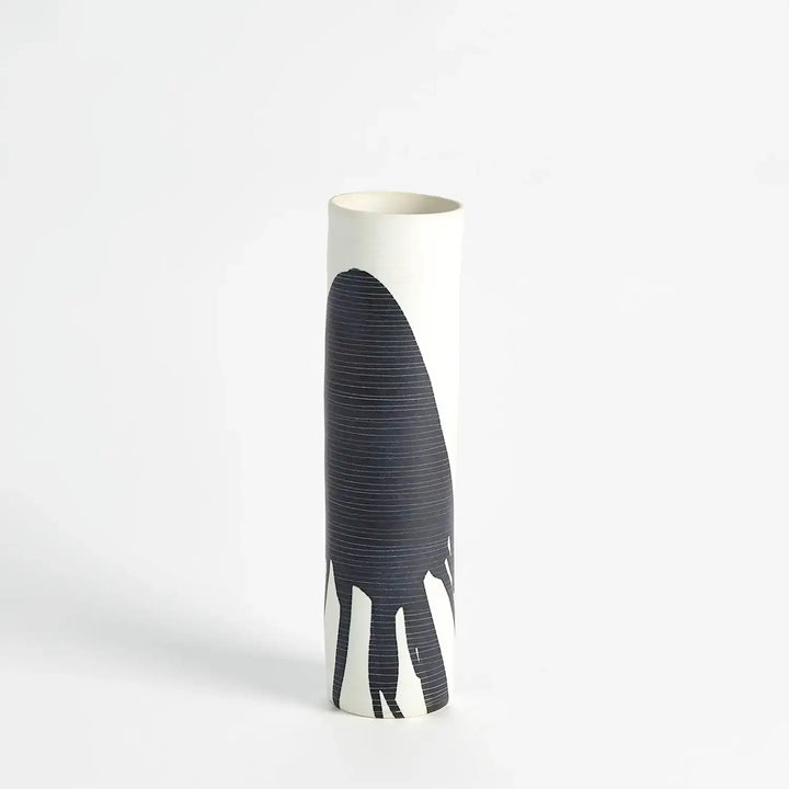 GLOBAL VIEWS SPLATTER VASE - Decorative Accents