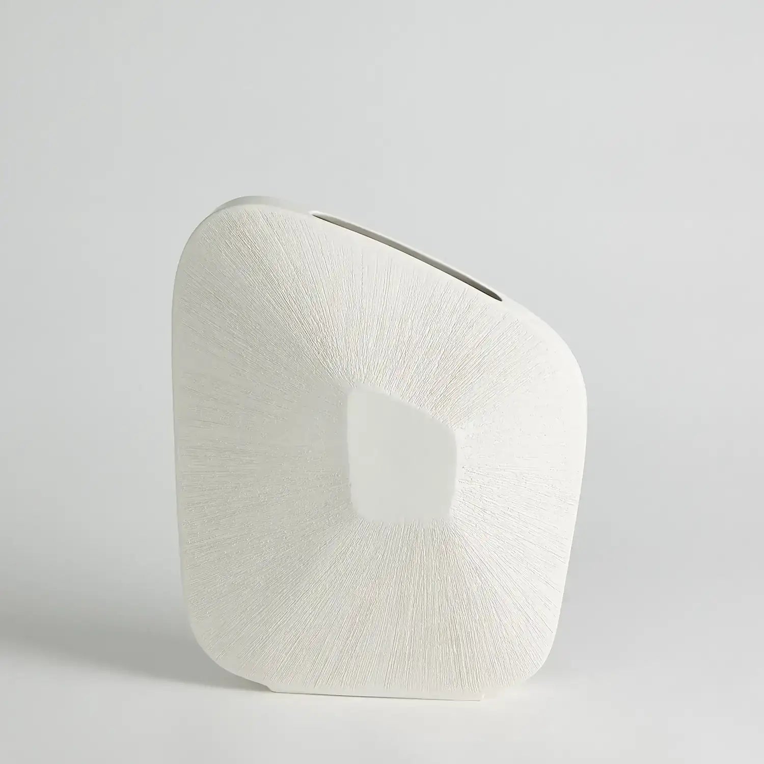 GLOBAL VIEWS OFFSET SQUARE SCRATCH VASE - Decorative Accents