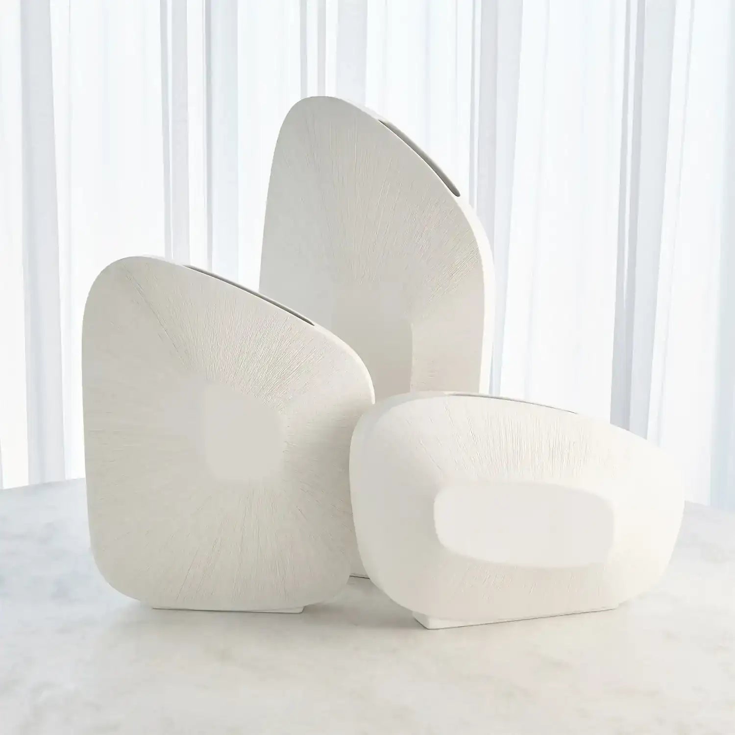 GLOBAL VIEWS OFFSET SQUARE SCRATCH VASE - Decorative Accents