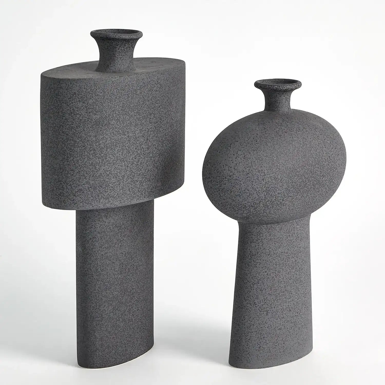 GLOBAL VIEWS FOLK OVOID VASE - Decorative Accents
