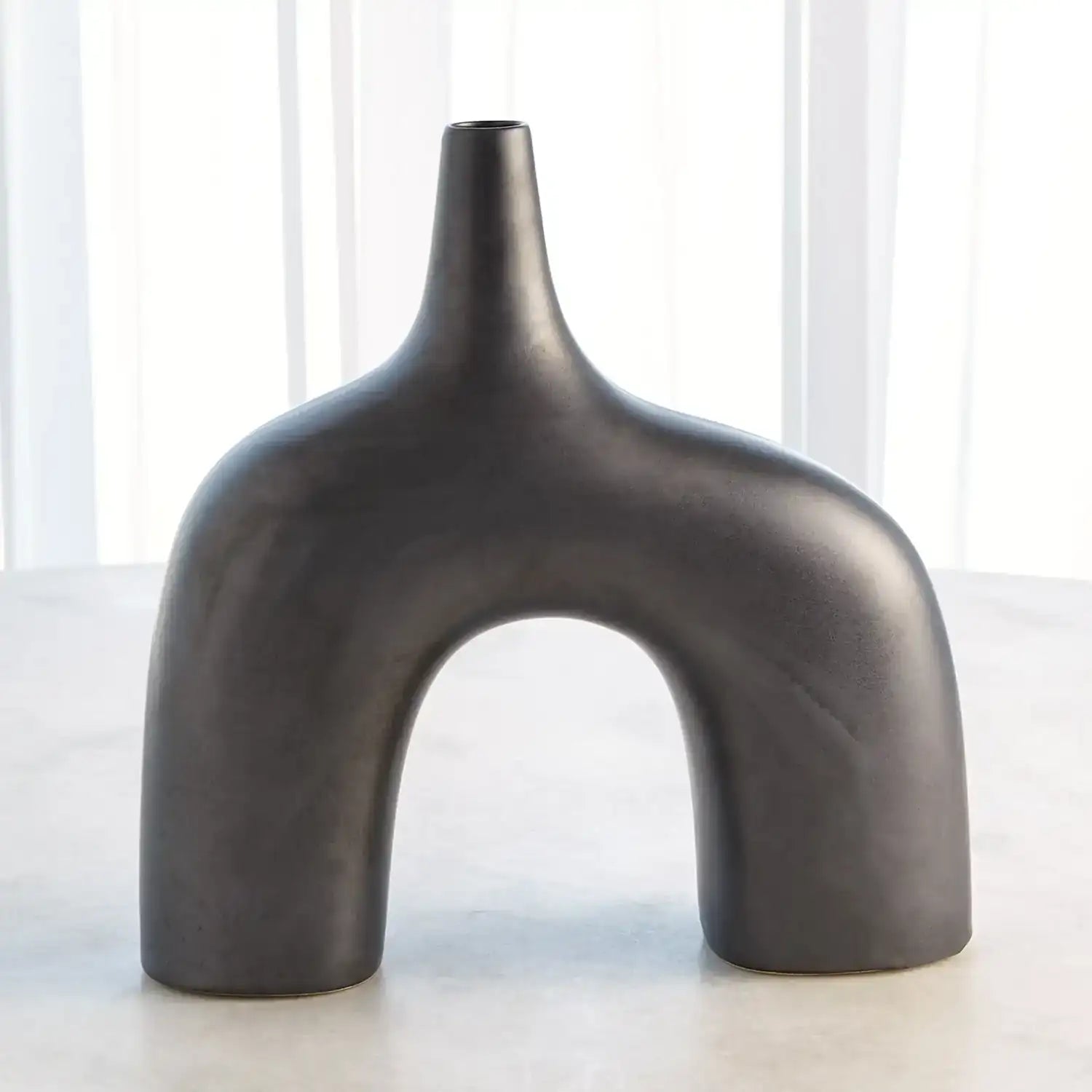GLOBAL VIEWS STRETCH VASE - Decorative Accents