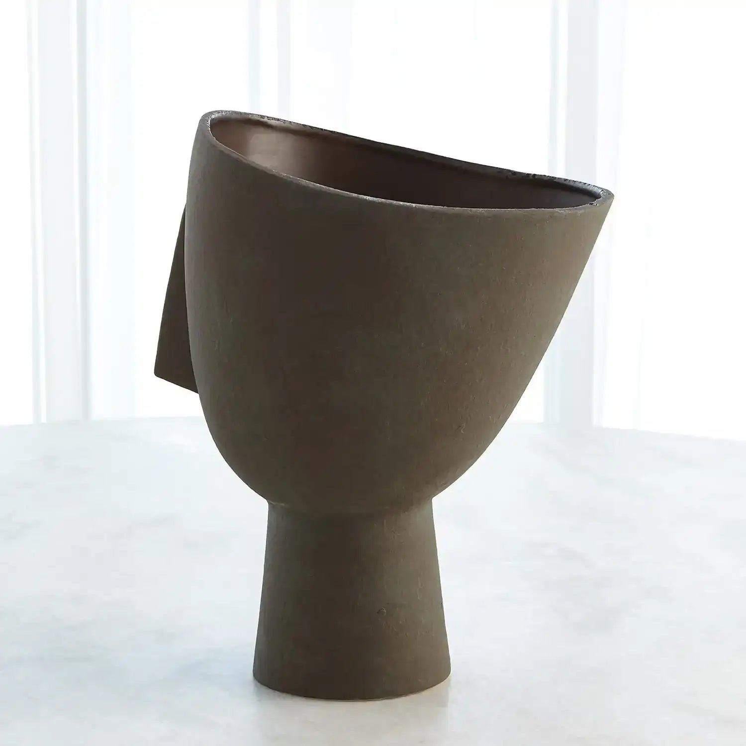 GLOBAL VIEWS PLANTER HEAD - Decorative Accents