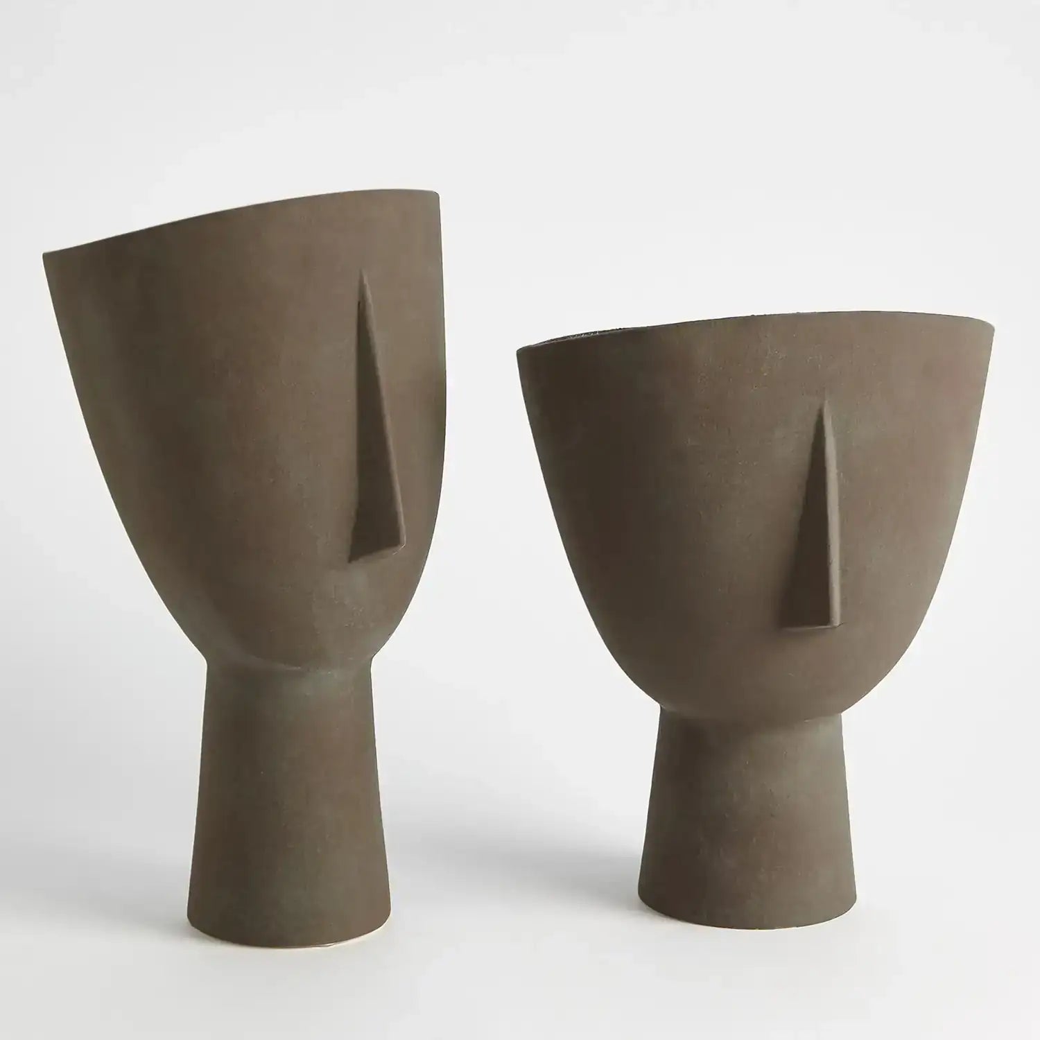 GLOBAL VIEWS PLANTER HEAD - Decorative Accents
