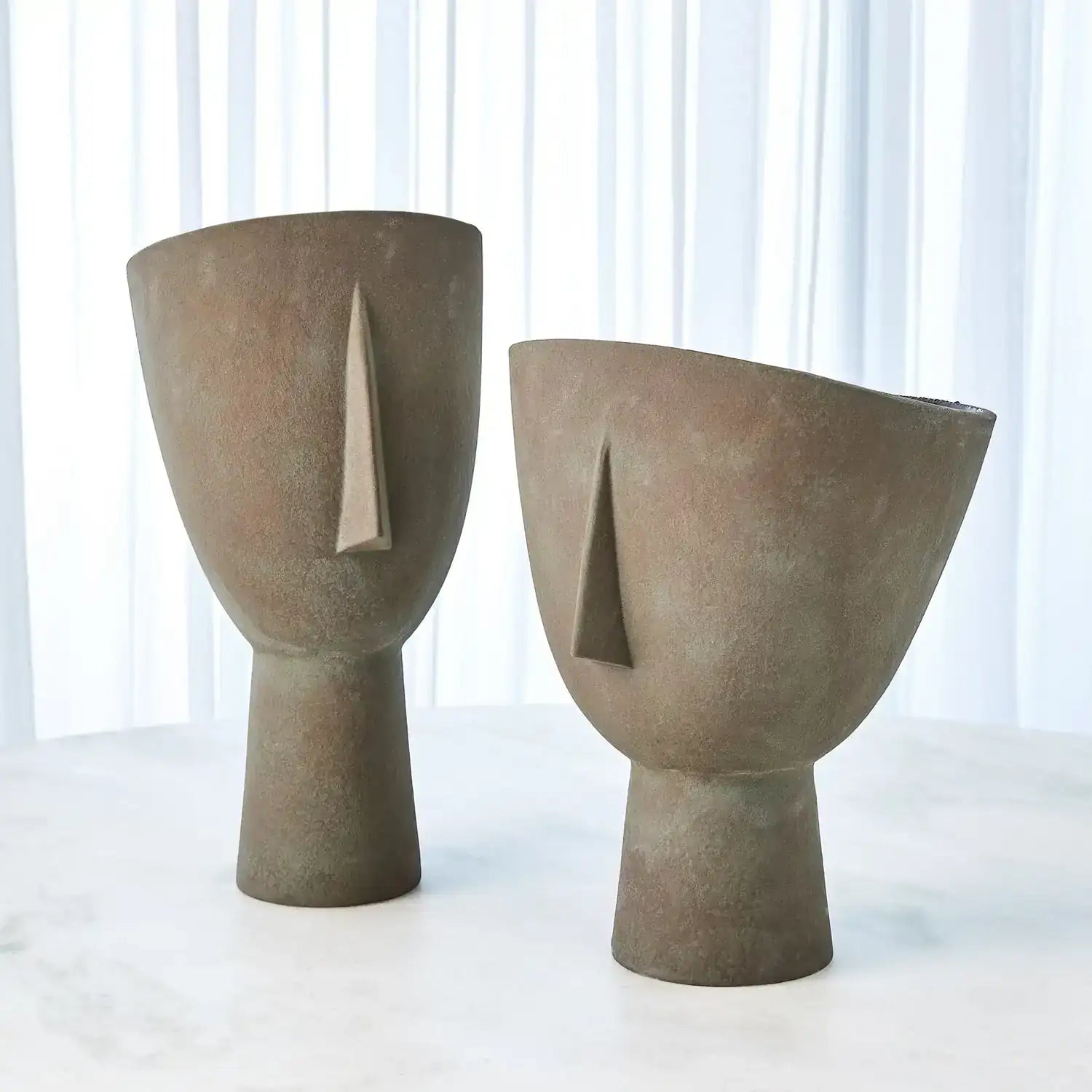 GLOBAL VIEWS PLANTER HEAD - Decorative Accents