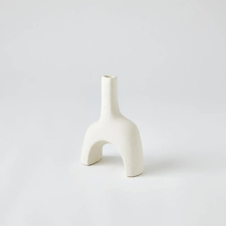 GLOBAL VIEWS CASSEL VASE - Decorative Accents