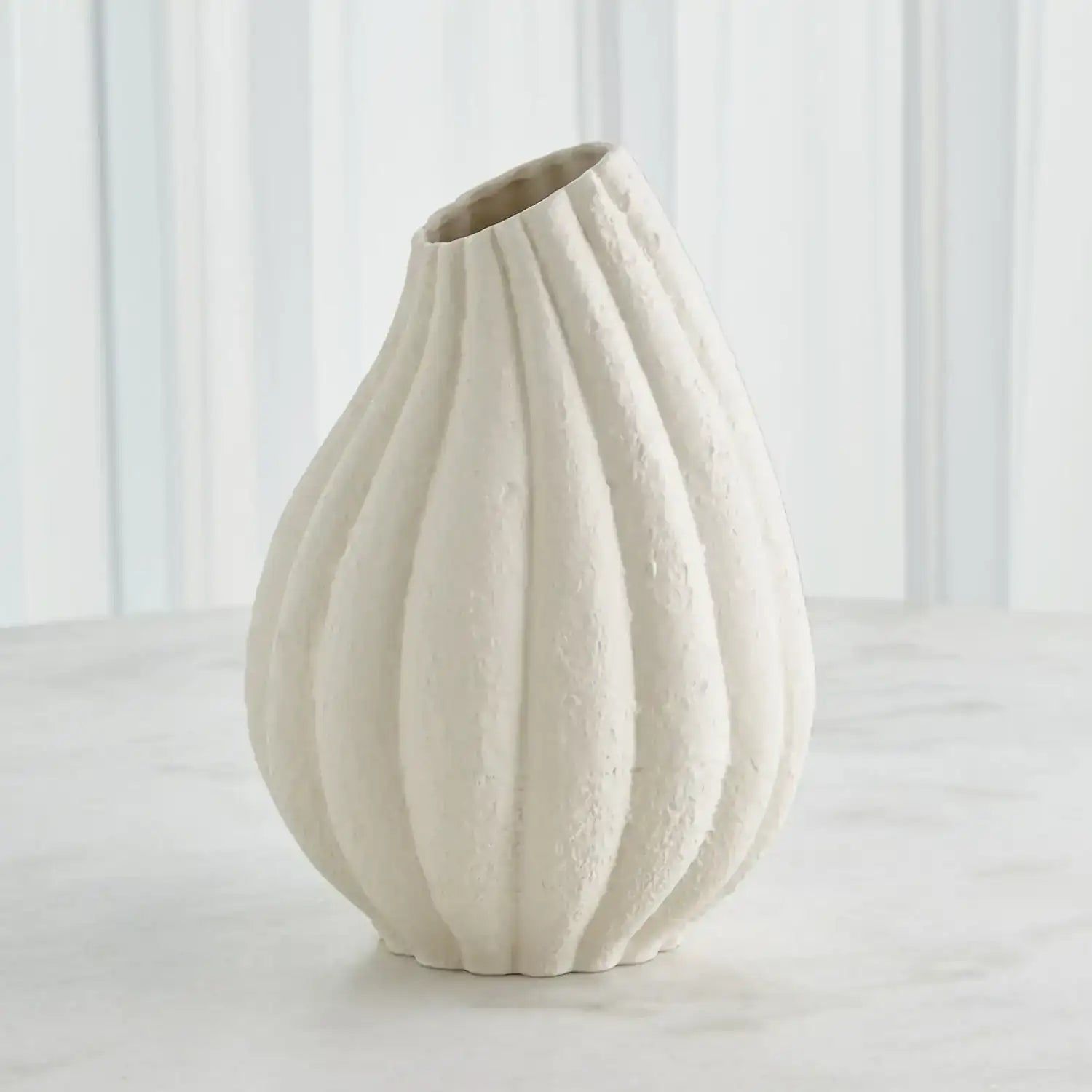 GLOBAL VIEWS GLOW VASE - Decorative Accents