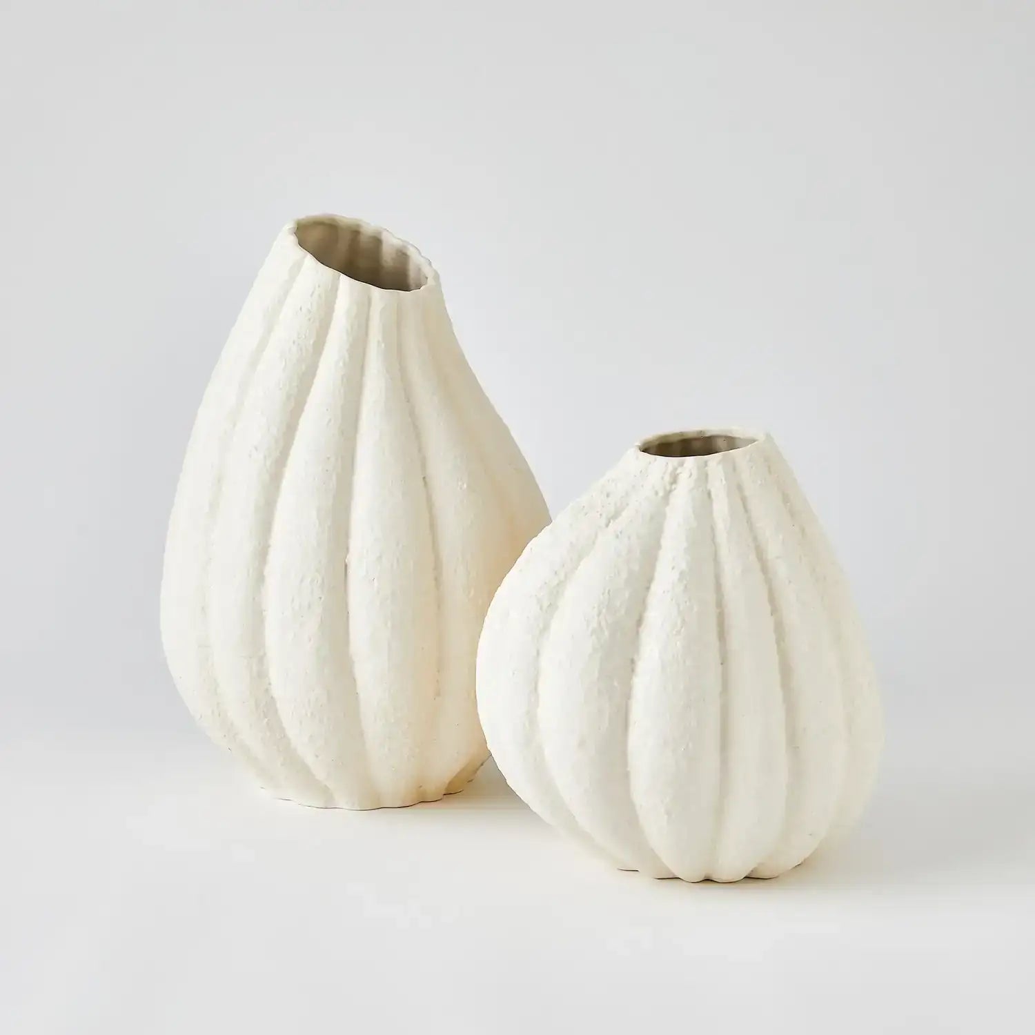 GLOBAL VIEWS GLOW VASE - Decorative Accents