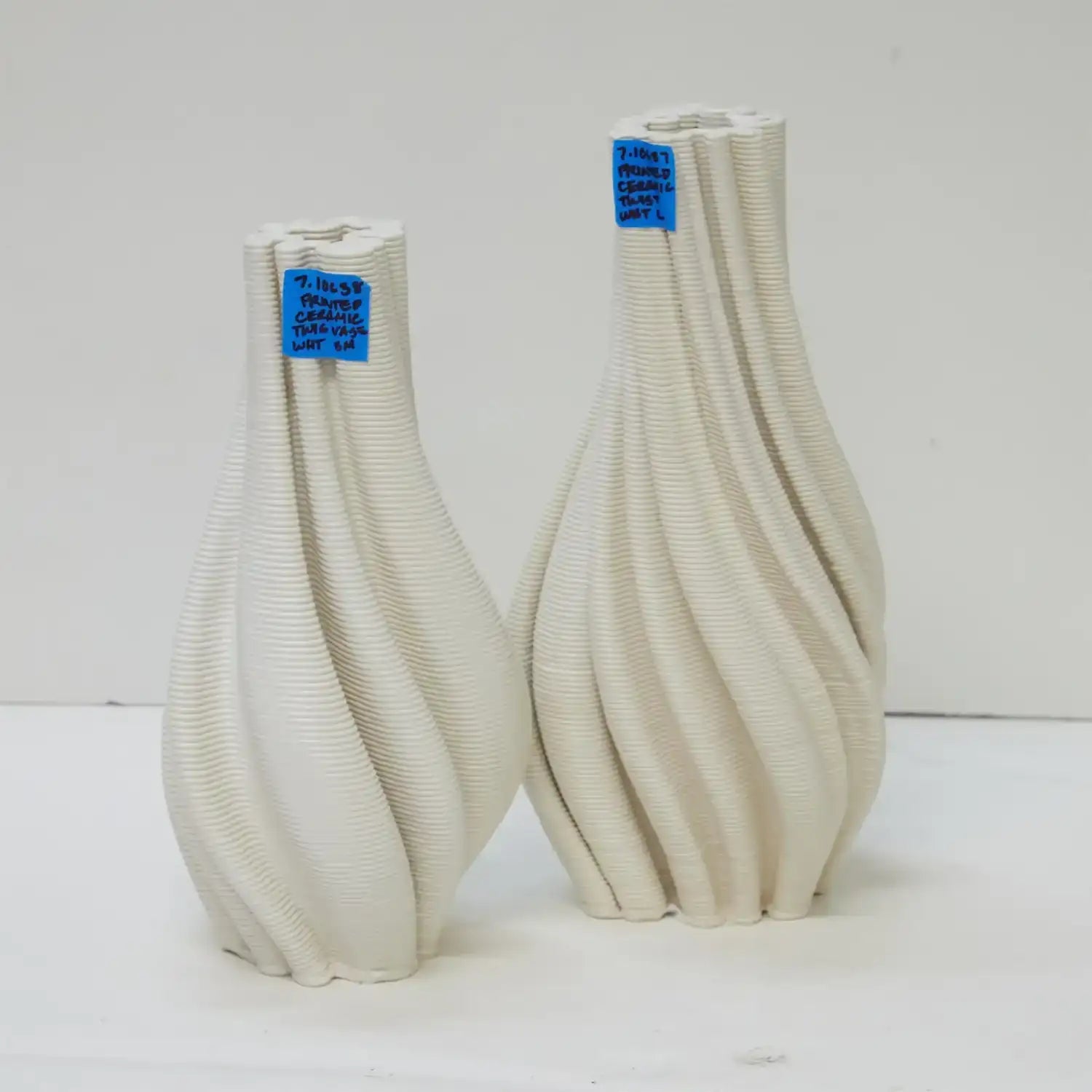 GLOBAL VIEWS TWIST PRINTED VASE - Decorative Accents