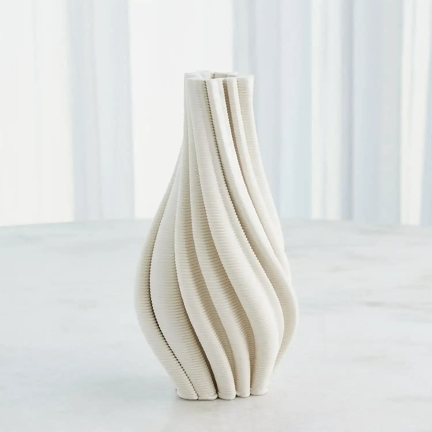 GLOBAL VIEWS TWIST PRINTED VASE - Decorative Accents