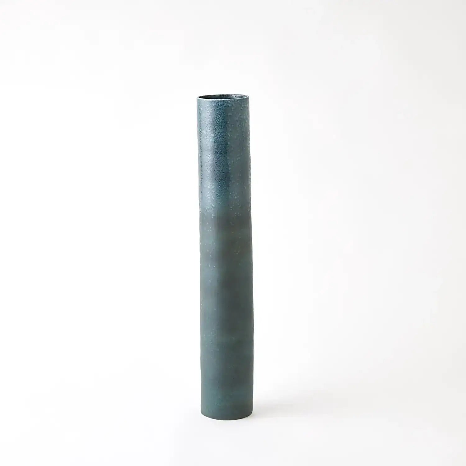GLOBAL VIEWS TEETER VASE - Decorative Accents