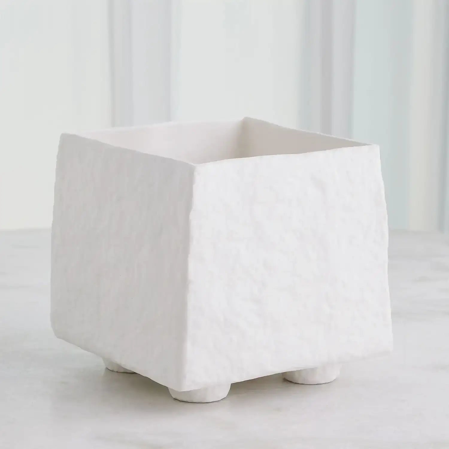 GLOBAL VIEWS RUBBLE PLANTER - Decorative Accents