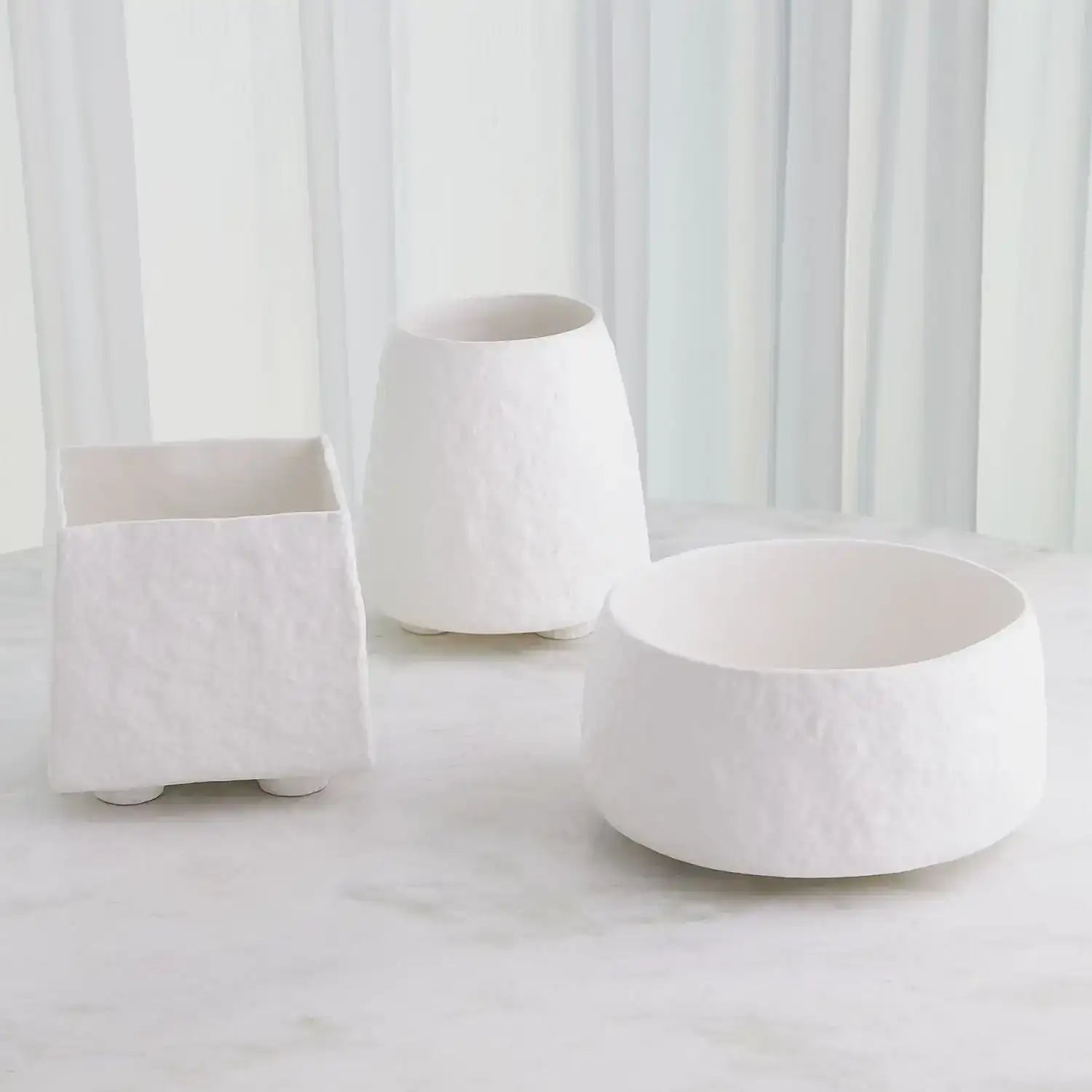 GLOBAL VIEWS RUBBLE PLANTER - Decorative Accents