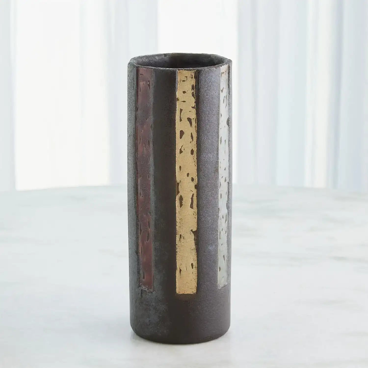 GLOBAL VIEWS DIGIT VASE - Decorative Accents