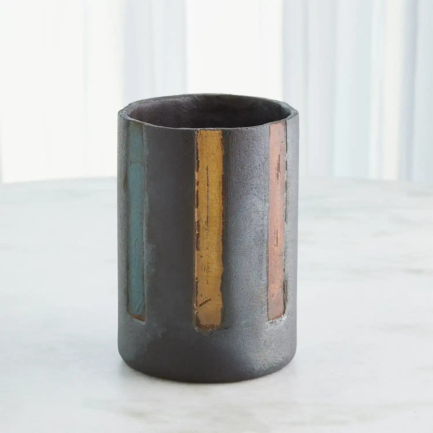 GLOBAL VIEWS DIGIT VASE - Decorative Accents