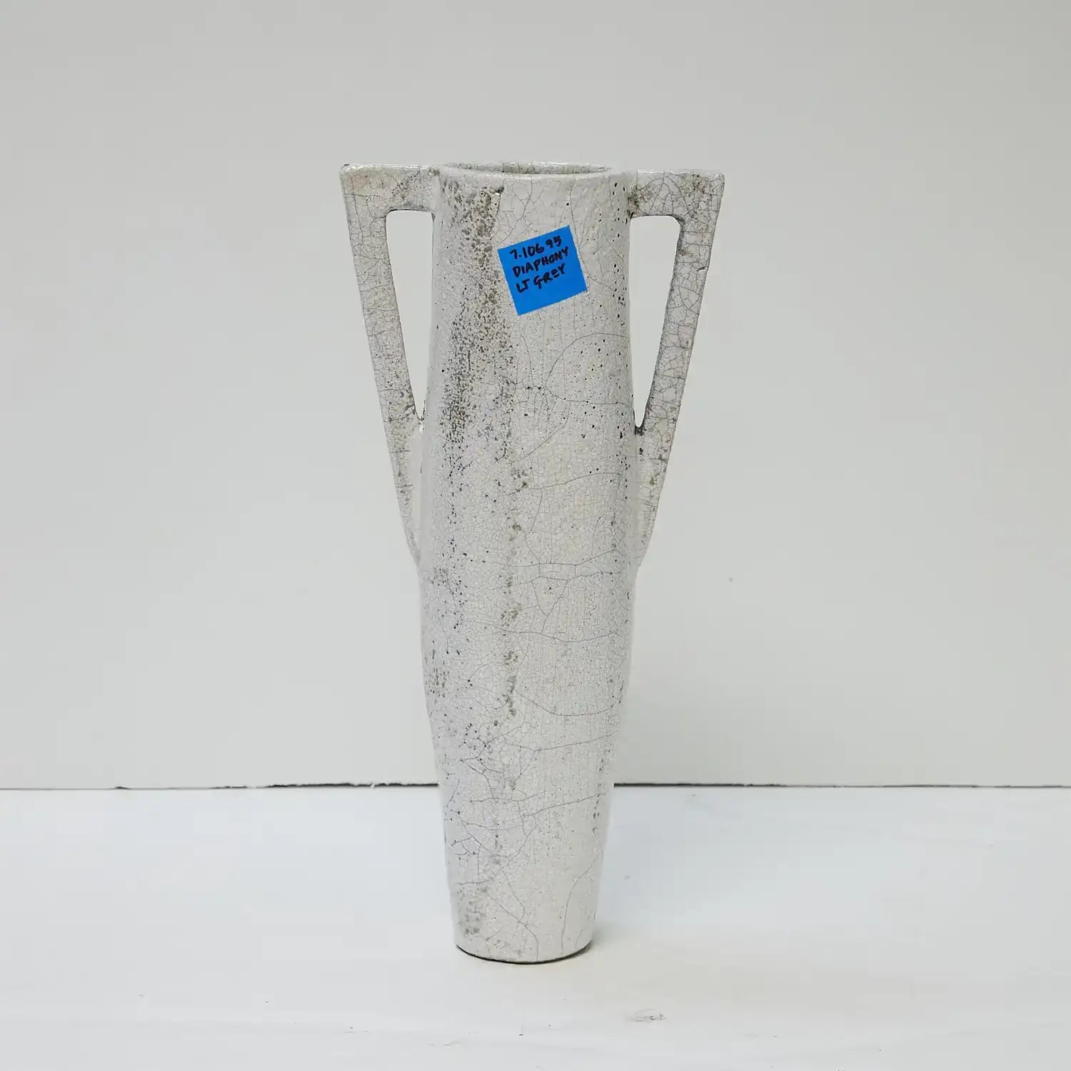 GLOBAL VIEWS DIAPHONY VASE - Decorative Accents