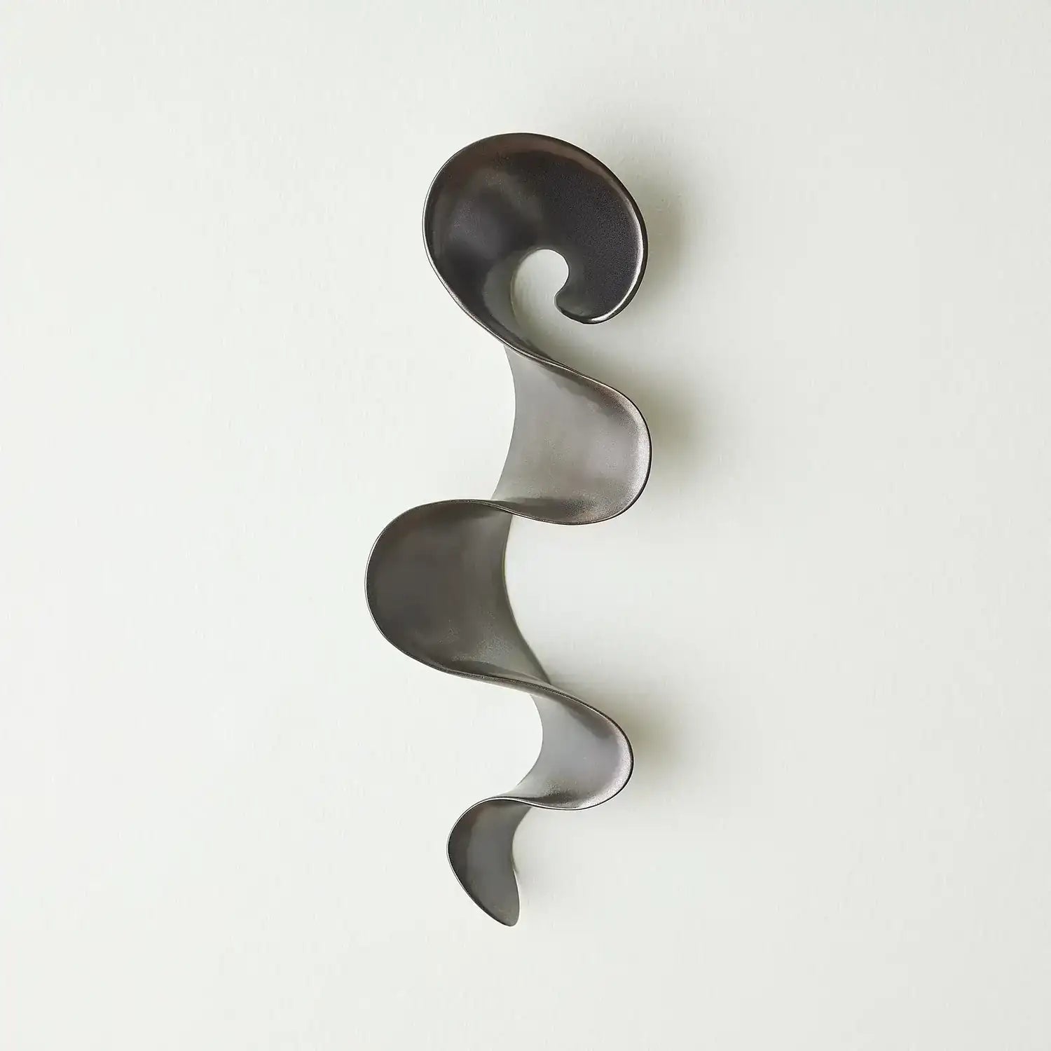 GLOBAL VIEWS TEMPEST WALL RIBBON - Decorative Accents