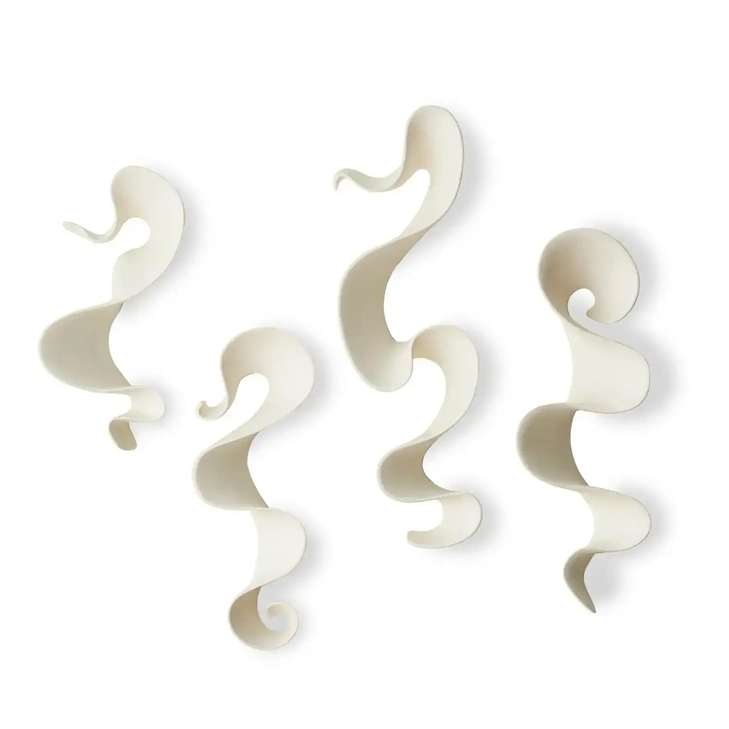 GLOBAL VIEWS TEMPEST WALL RIBBON - Decorative Accents