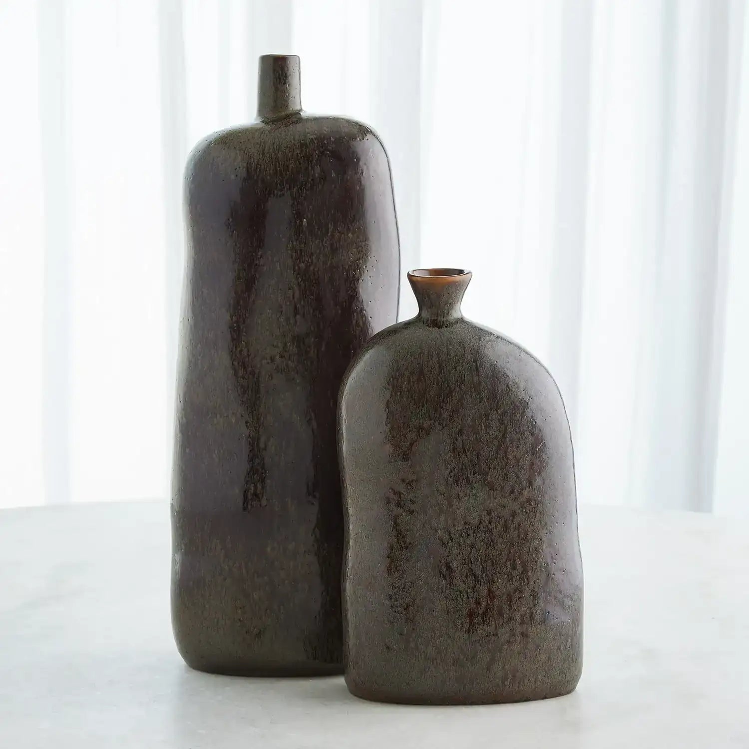 GLOBAL VIEWS CINNABAR BOTTLE - Decorative Accents
