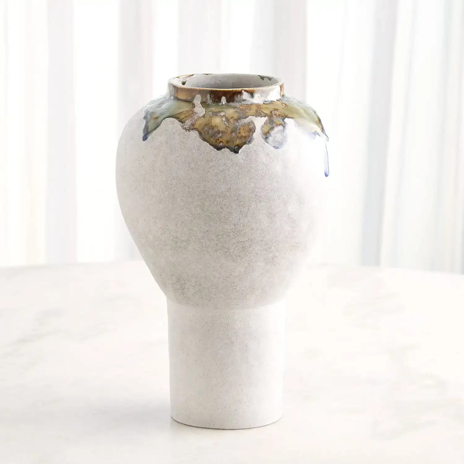GLOBAL VIEWS VOLCAN FOOTED VASE - Decorative Accents