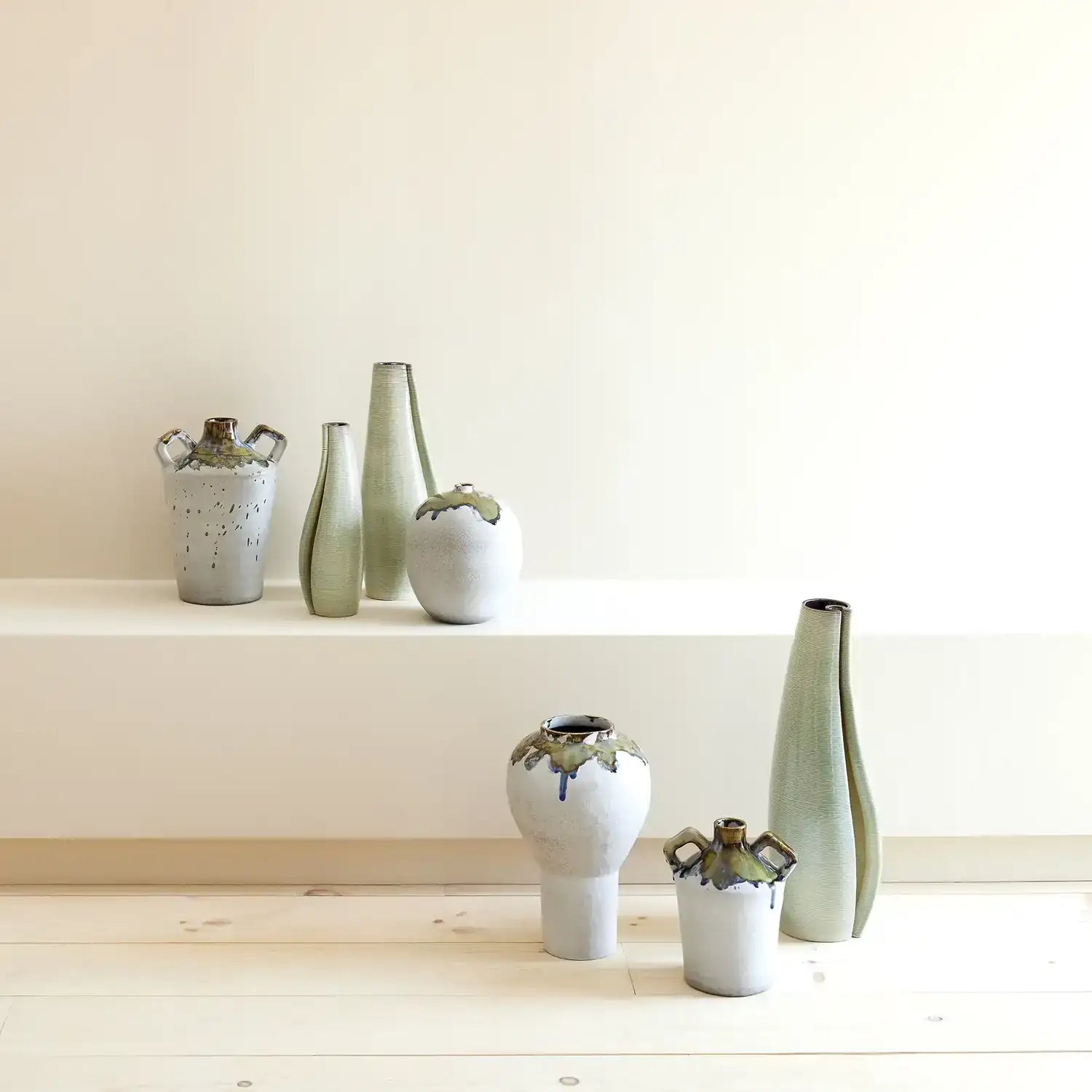 GLOBAL VIEWS VOLCAN HANDLED JAR - Decorative Accents