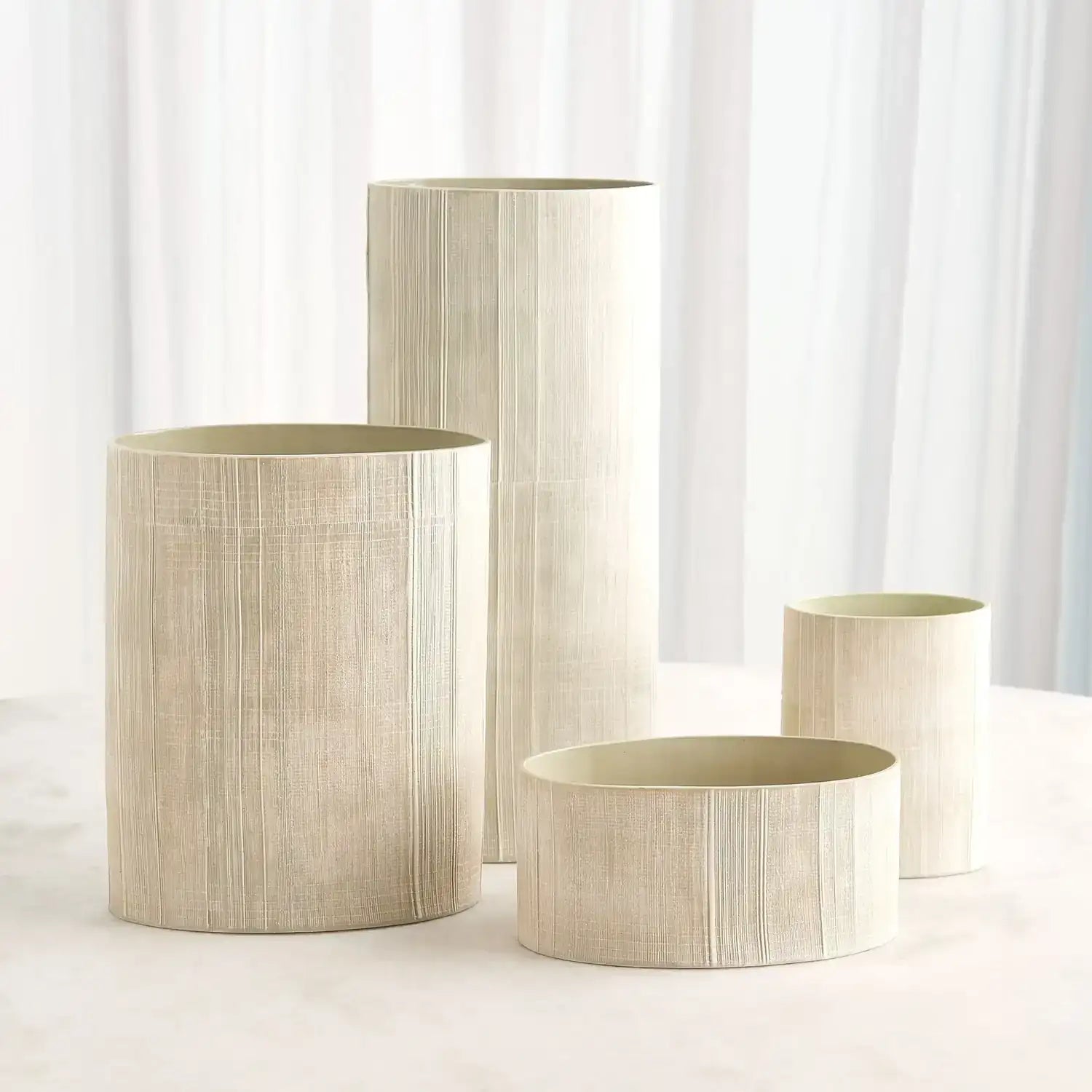 GLOBAL VIEWS CROSS HATCH VASE - Decorative Accents