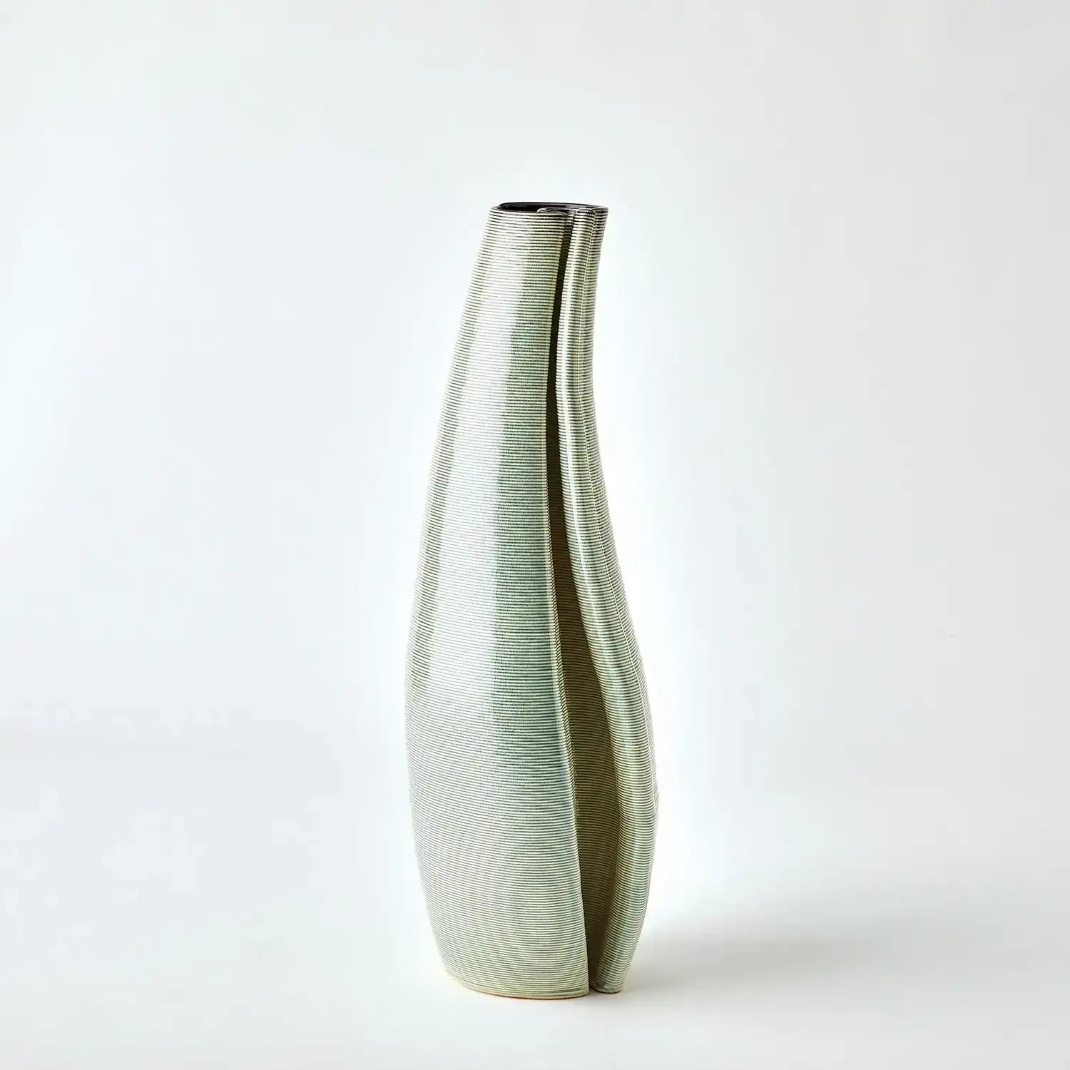 GLOBAL VIEWS RIFT VASE - Decorative Accents