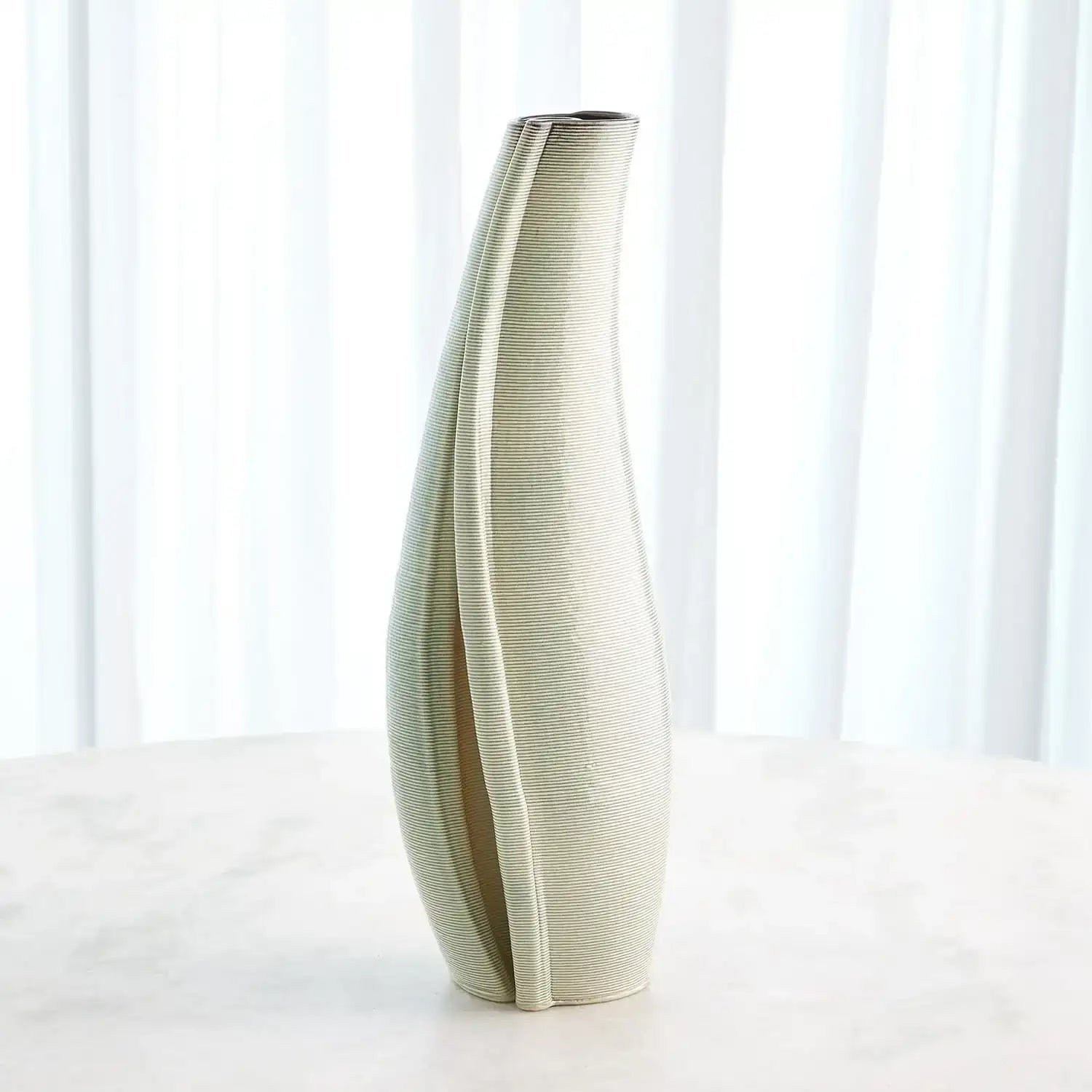 GLOBAL VIEWS RIFT VASE - Decorative Accents
