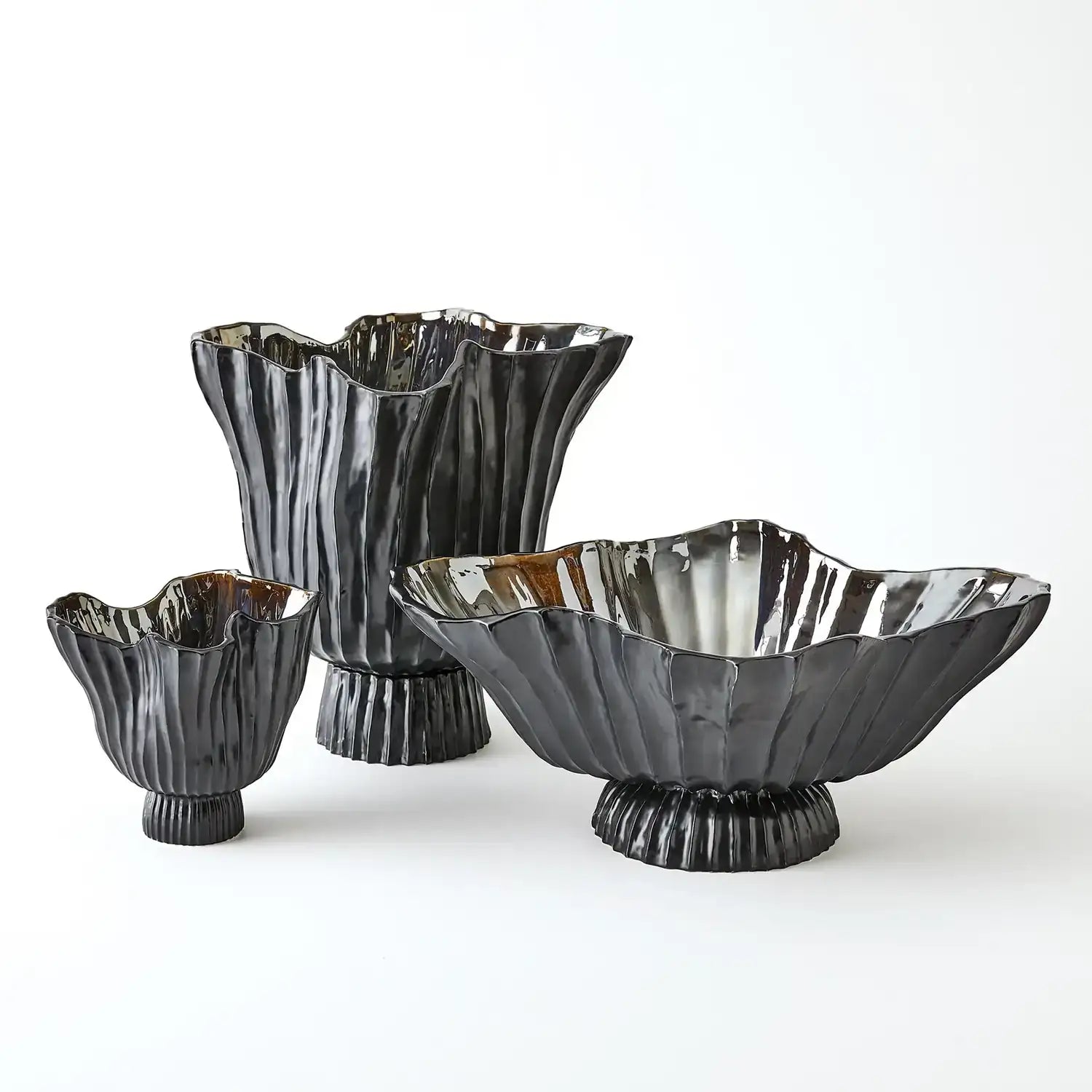 GLOBAL VIEWS FOLHA FOOTED BOWL - Decorative Accents