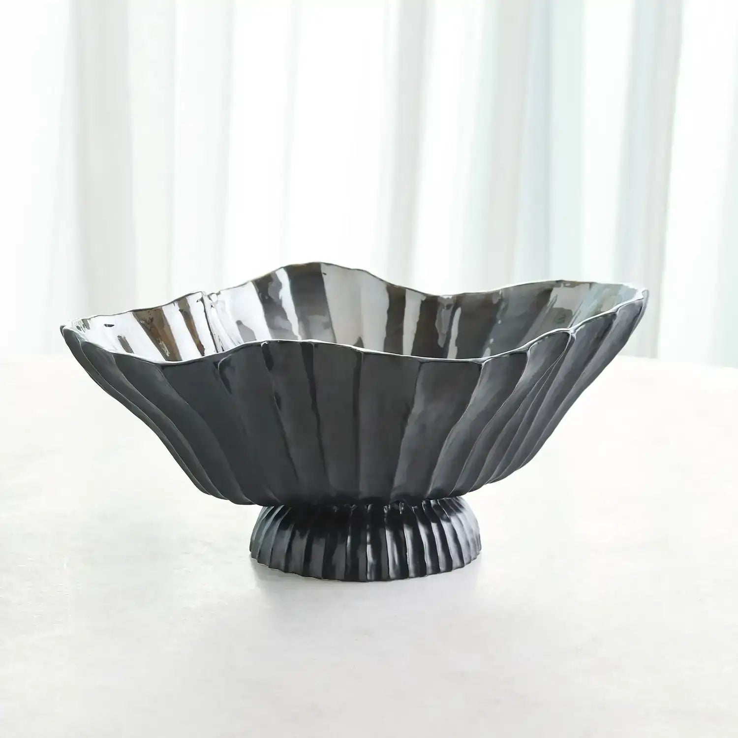 GLOBAL VIEWS FOLHA FOOTED BOWL - Decorative Accents